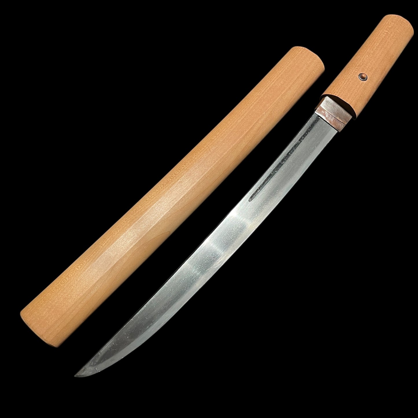 兼房 Kanefusa signed TANTO, Muromachi period