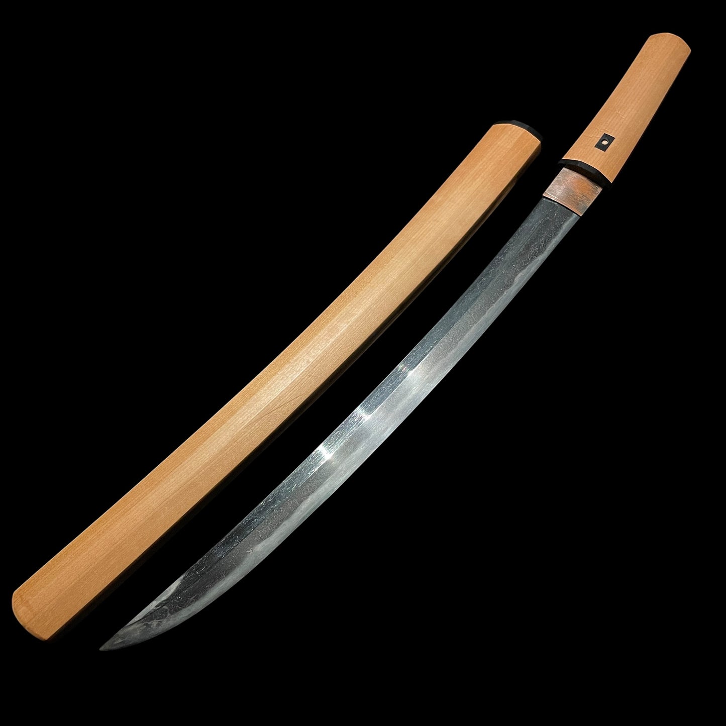 Naginata Naoshi Style Wakizashi, Iemasa 家正 signed, Wide Blade, Muromachi period