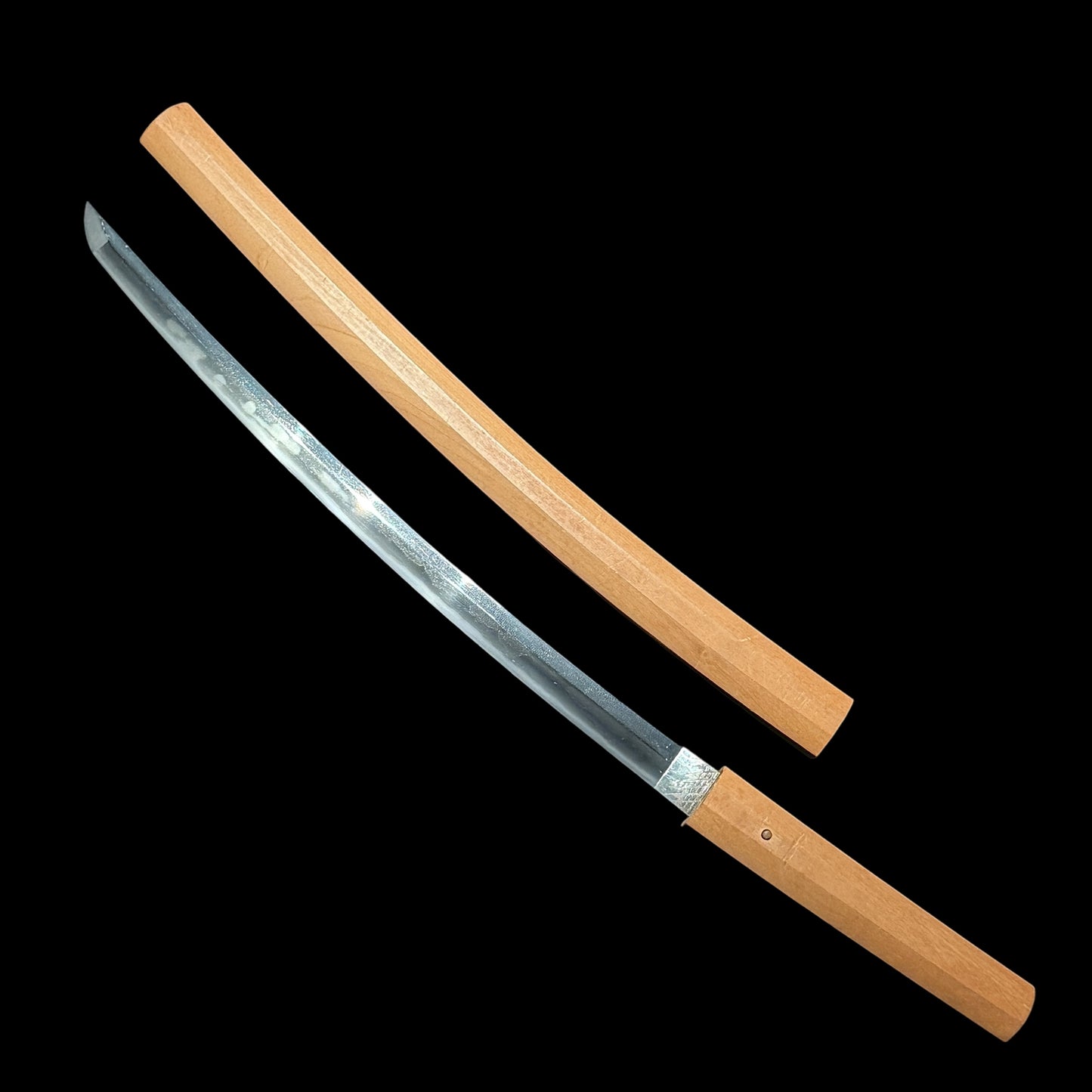 Tobiyaki 飛び焼き Hamon Wakizashi, Muromachi period Oosuriage mumei