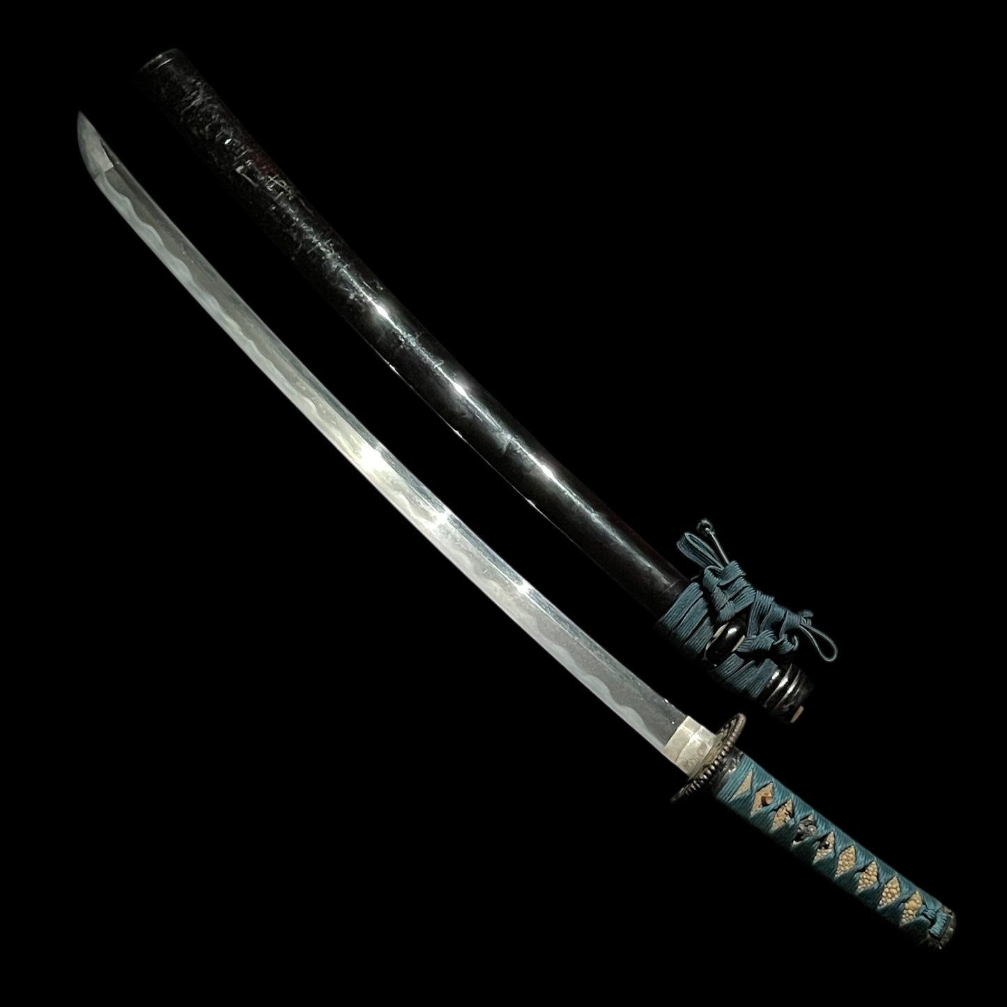 Wakasanokami Ujifusa 若狭守氏房 signed Long WAKIZASHI, with KOZUKA, Muromachi period