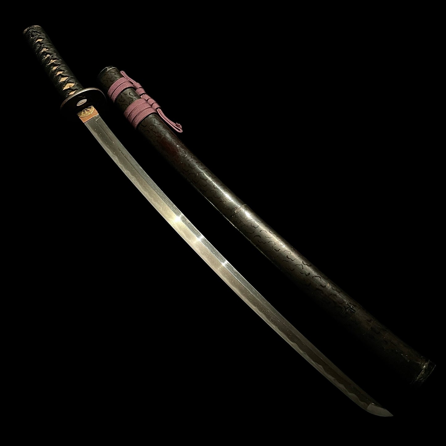 Long Wakizashi with Shirasaya, Peony Tsuba, Waterwheel Habaki, Edo period mumei