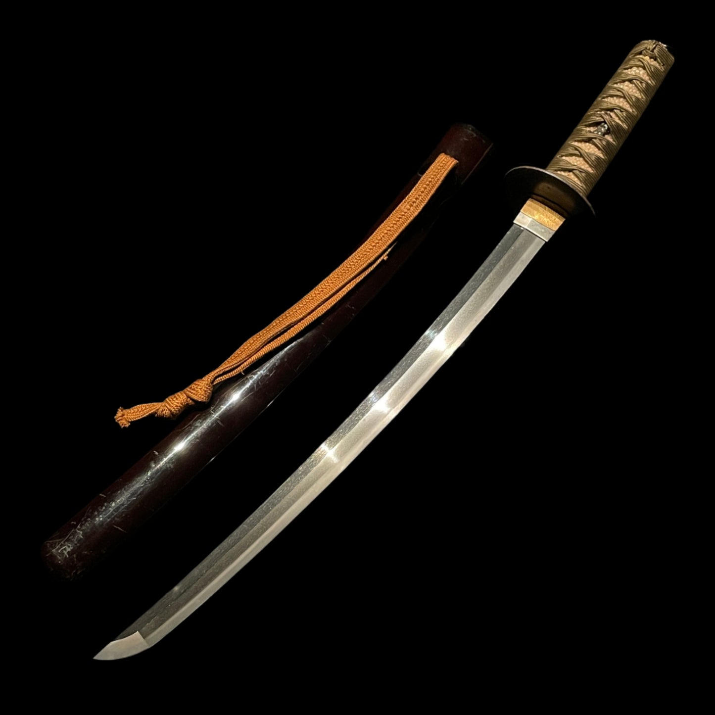 Wakizashi with KOZUKA, 盛 Mori signed, Edo period