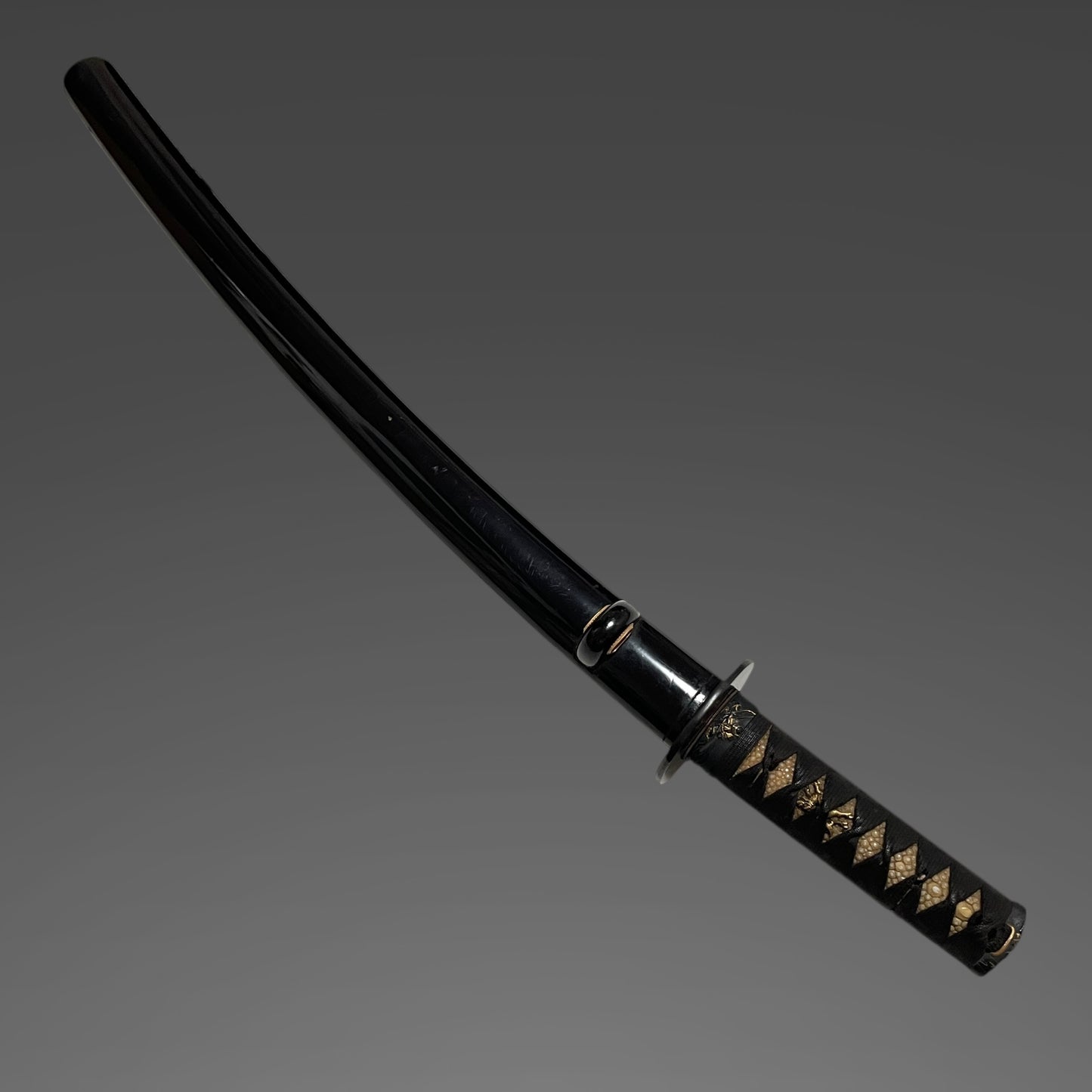 Osafune Yasumitsu 長船安光 signed WAKIZASHI, Samurai Fuchikashira, Muromachi period