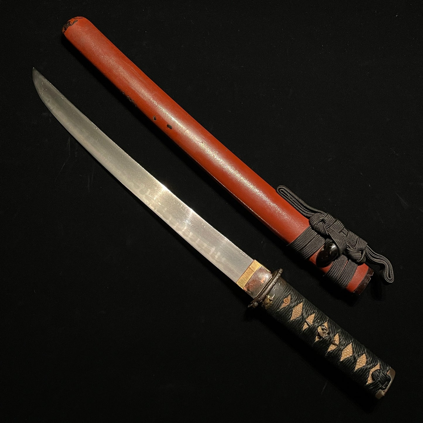 Red Sunnobi-Tanto, Shibuichi Fuchikashira, Edo period mumei