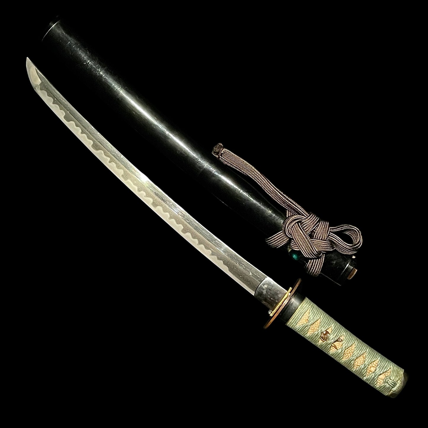 Amazing Hamon Wakizashi, Yokoyama Kozukedaijo Fujiwara Sukesada 横山上野大掾藤原祐定 signed