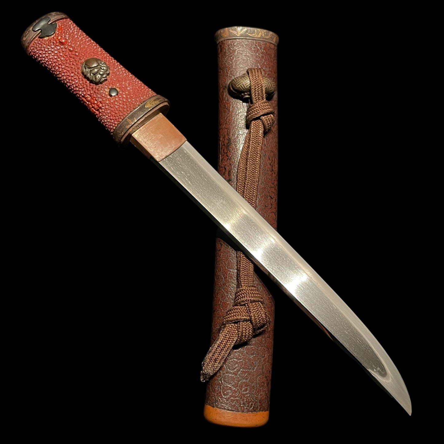 Red Tanto with Kozuka, Mouse Menuki, Masame-Hada 柾目肌 Edo period mumei