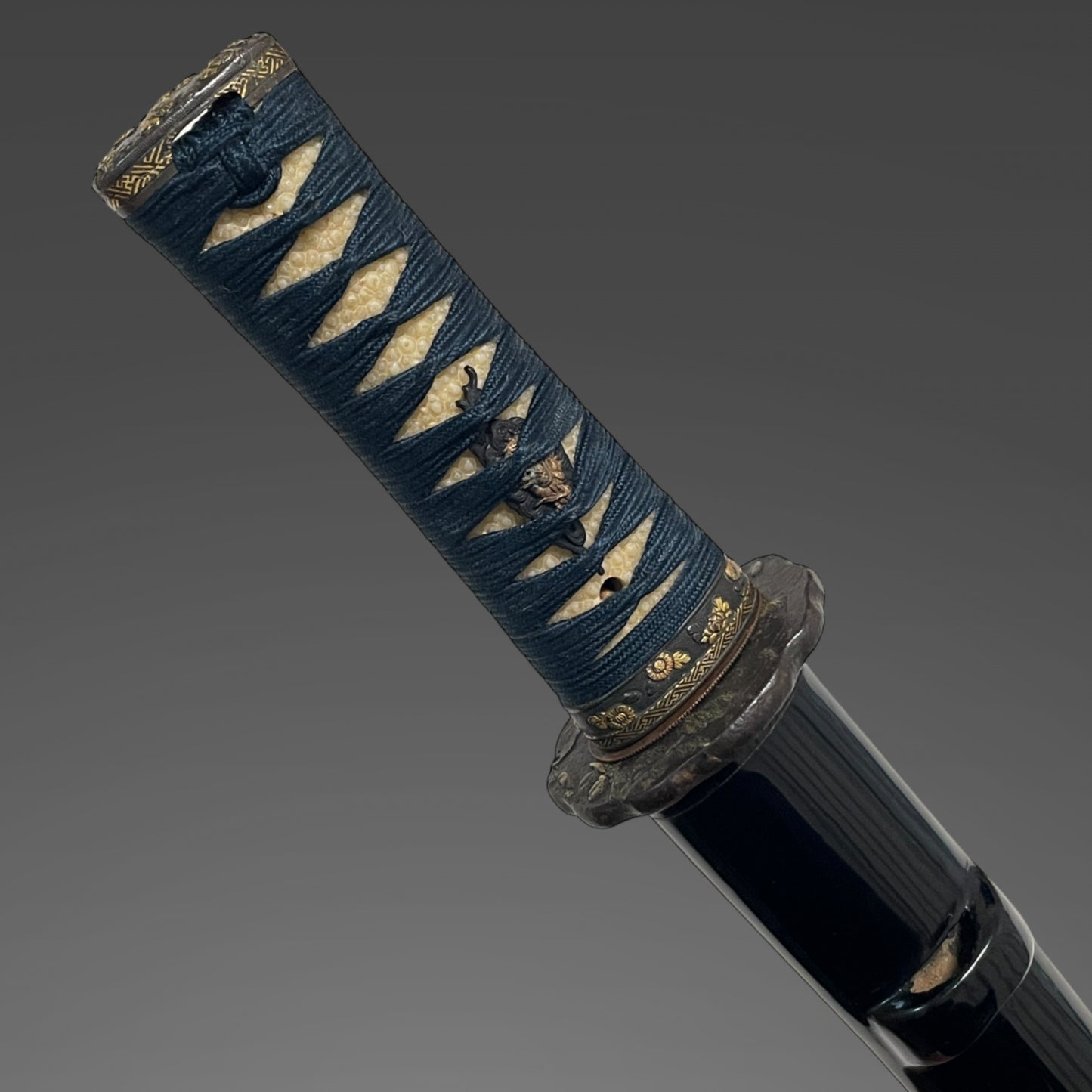 Authentic Koshirae for Tanto or Short Wakizashi, with Kozuka, Flower Fuchikshira