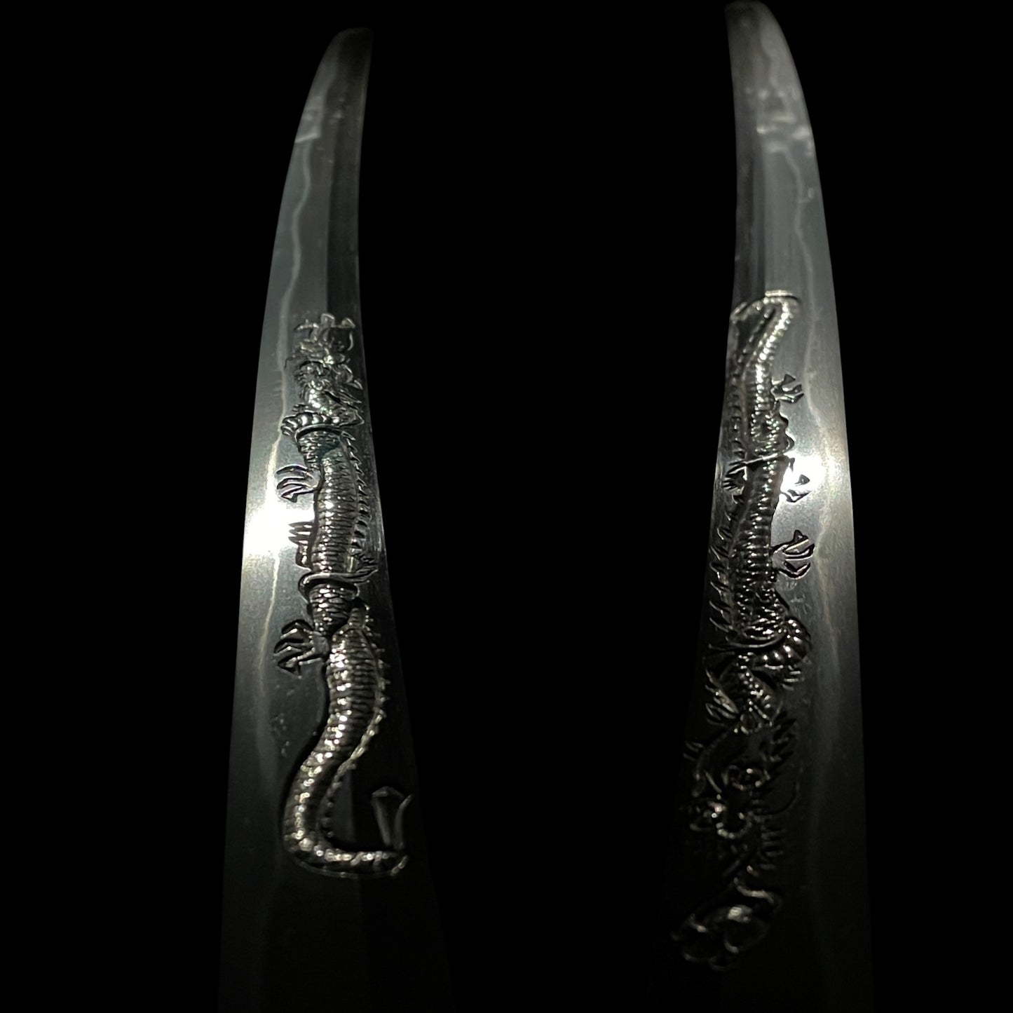 Dragon HORIMONO KATANA, Harimadaijo Fuijwara Kiyomitsu 播磨大掾藤原清光 signed, High-grade Fittings