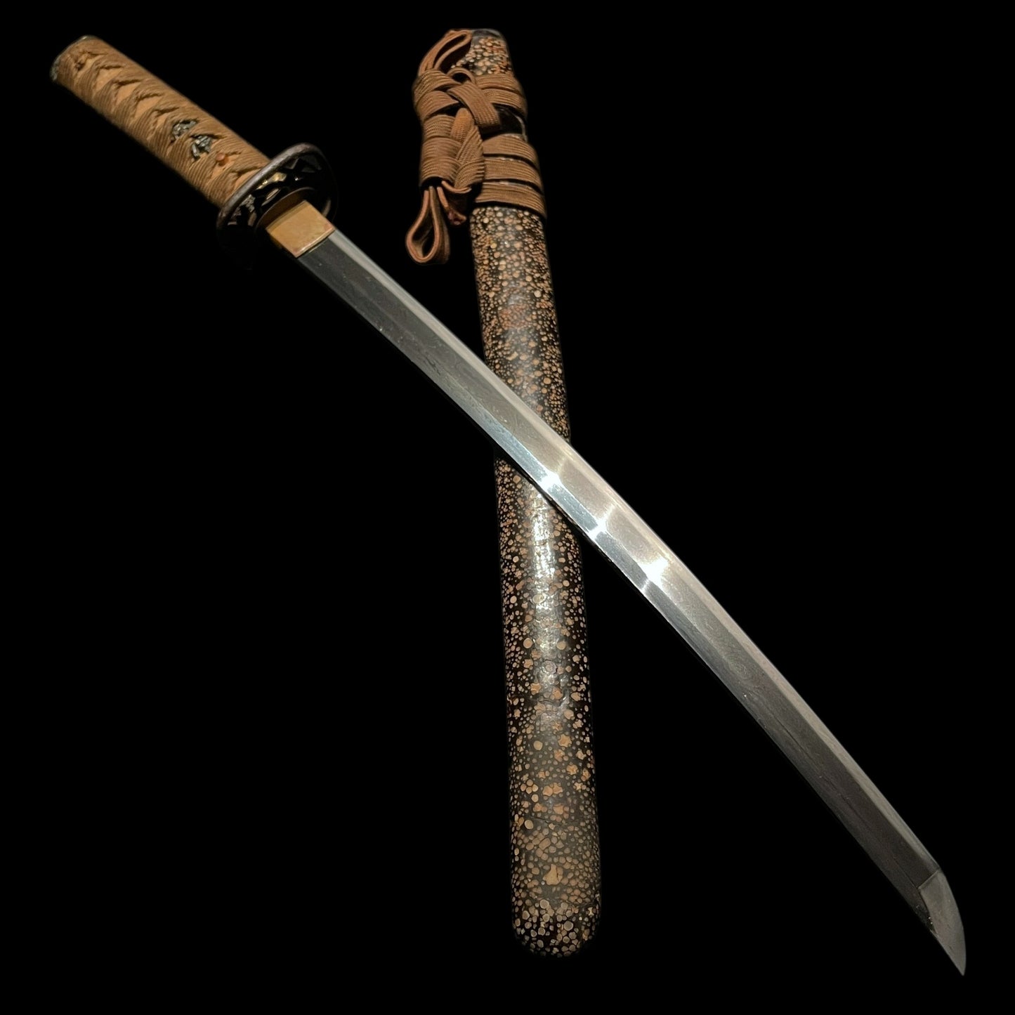 Samesaya-Koshirae 鮫鞘拵 Wakizashi, Oomokumehada, Dragon Fuchikashira, with Kozuka