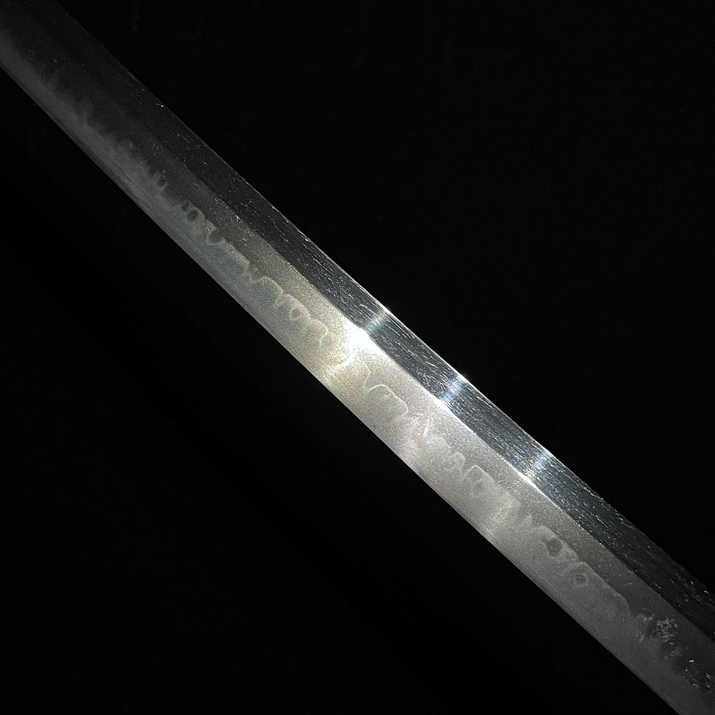 Amazing Hamon Wakizashi, Interesting Menuki, Peony Fuchikashira, Edo period mumei