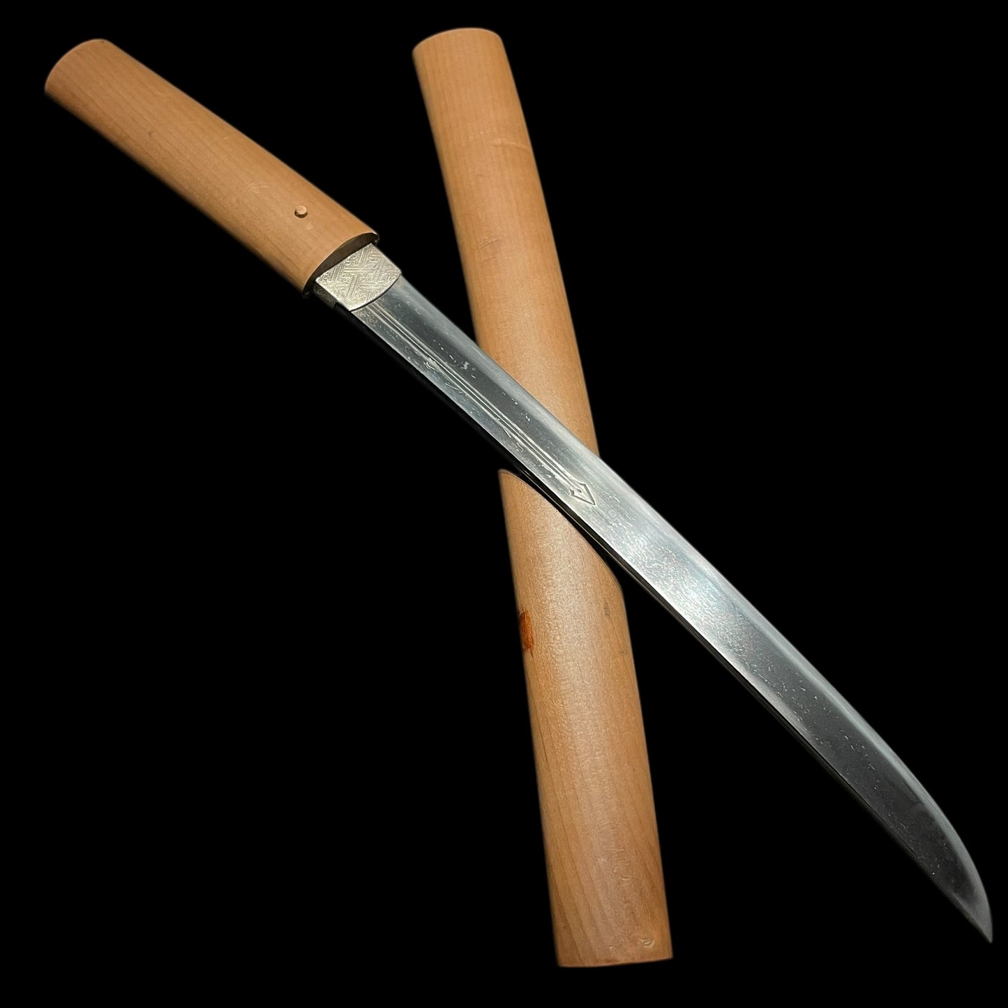 HORIMONO 彫物, Suken Bonji 素剣 梵字 TANTO, Nobukiyo 信清 signed, Muromachi period