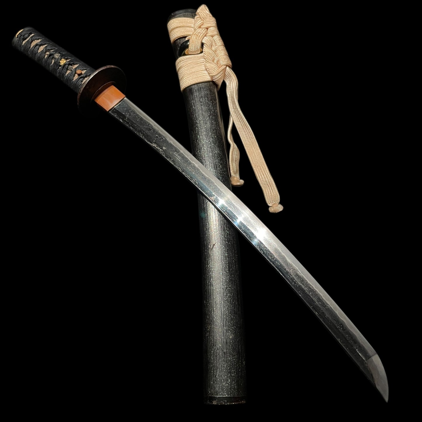 Short Wakizashi Flower Fuchikashira and Menuki, Edo period mumei