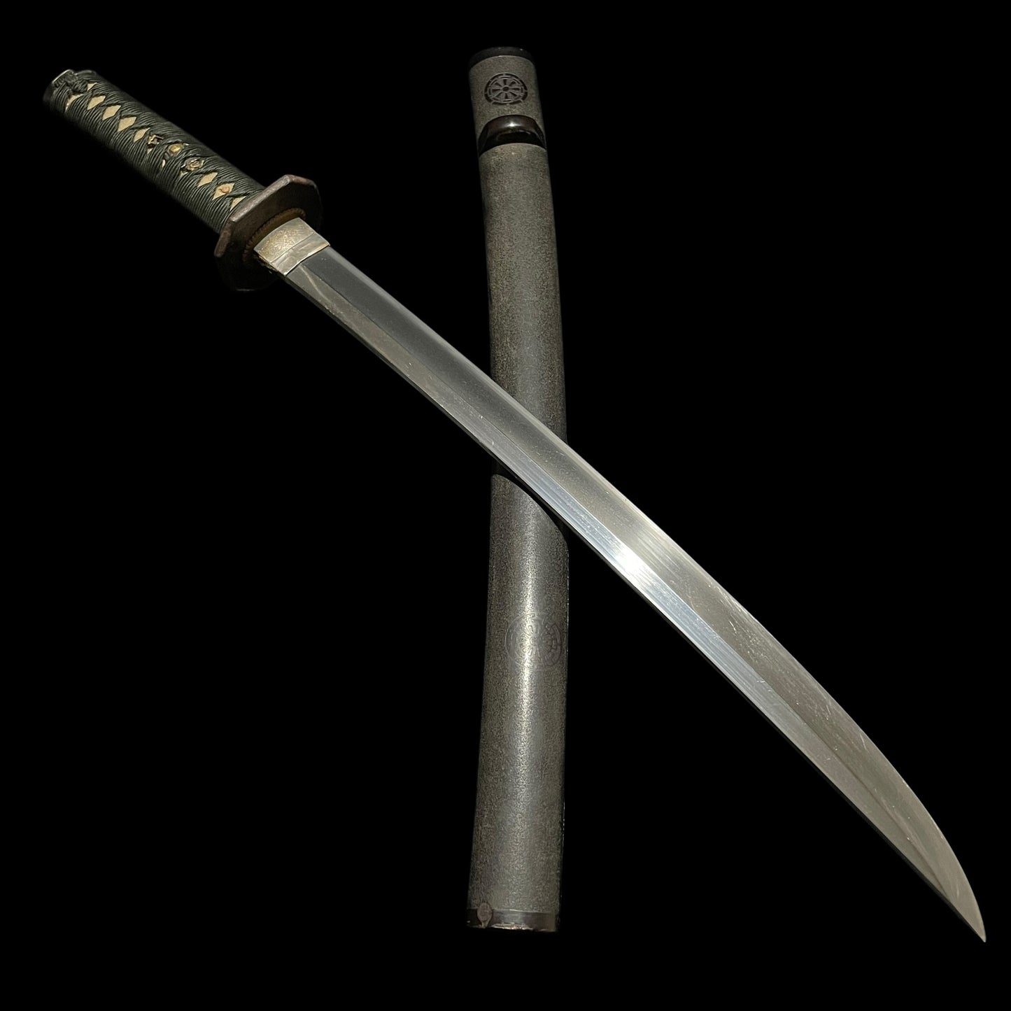 Naginata Naoshi Wakizashi, Kagemakie-Saya 陰蒔絵鞘, Thick Blade, Muromachi period mumei