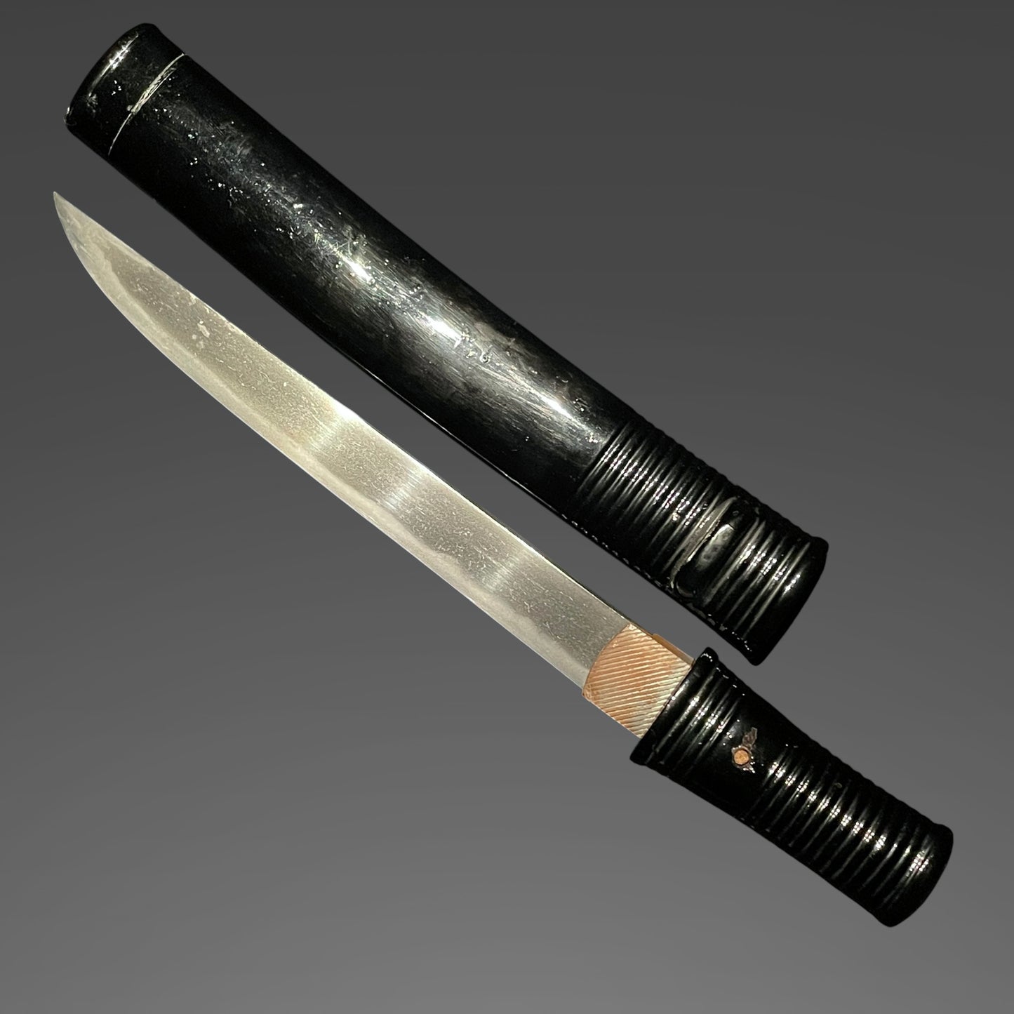 Shinrinshi Yoshikazu 震鱗子克一 TANTO, Kizamisaya Aikuchi Koshirae 刻鞘合口拵, Edo period