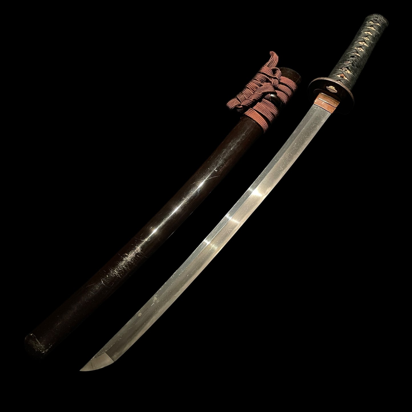 Mitsu 光 signed WAKIZASHI, 江州住宗典 signed Tsuba, Edo period