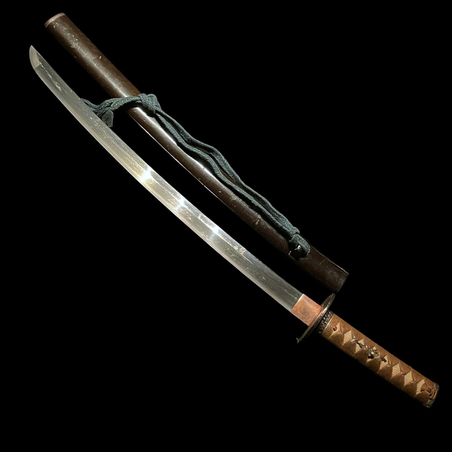 Tanbanokami Fujiwara Terukado 丹波守藤原照門 signed Wakizashi, Pine needles Fuchikashira