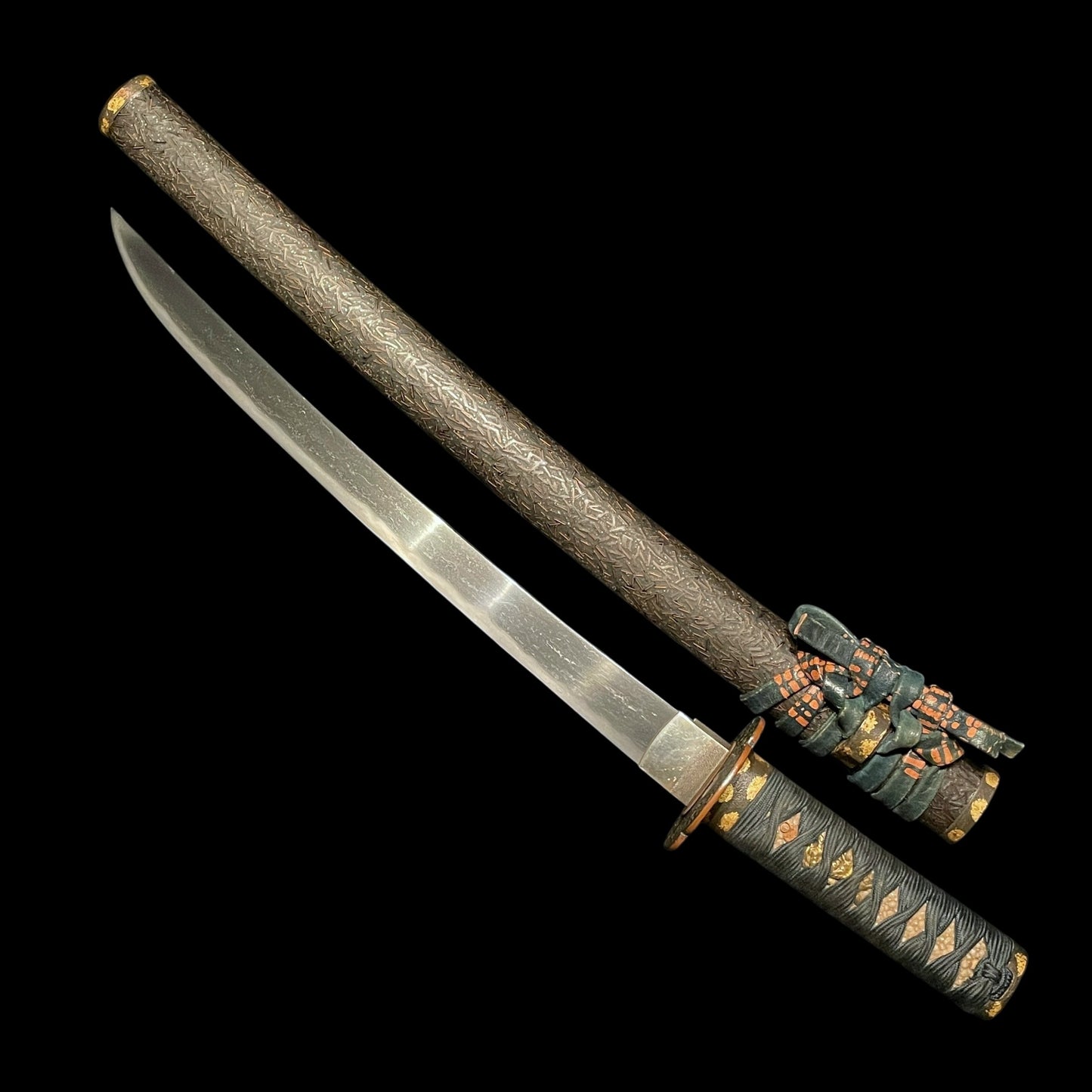 Kanesugi 兼杦 signed Sunnobi-TANTO 寸延短刀, Late Muromachi period