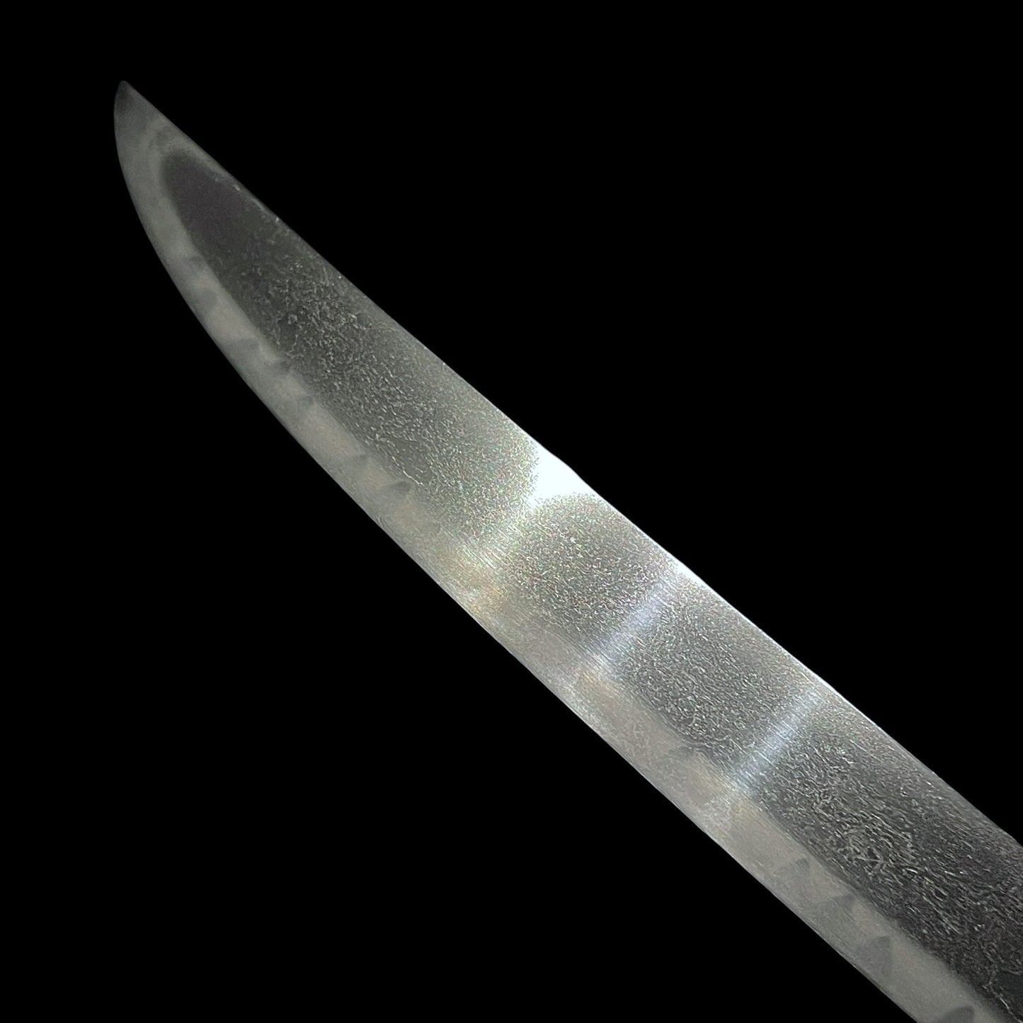 HADAMONO 肌物, Kanenobu 兼信 signed Hirazukuri Wakizashi, Muromachi period