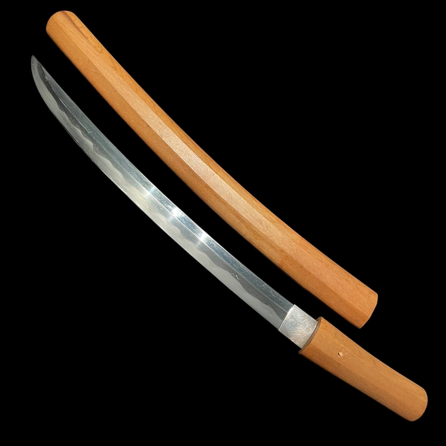 Shobuzukuri 菖蒲造り Wakizashi, Oonotare-Hamon, Edo period mumei