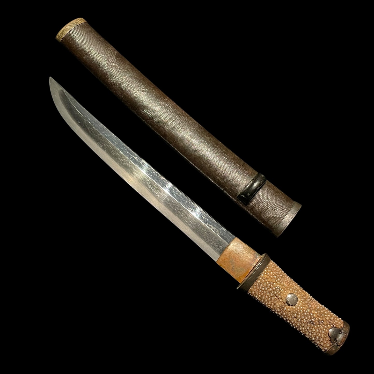 Aikuchi 合口 Koshirae TANTO, Shobu-Zukuri Blade, Edo period mumei