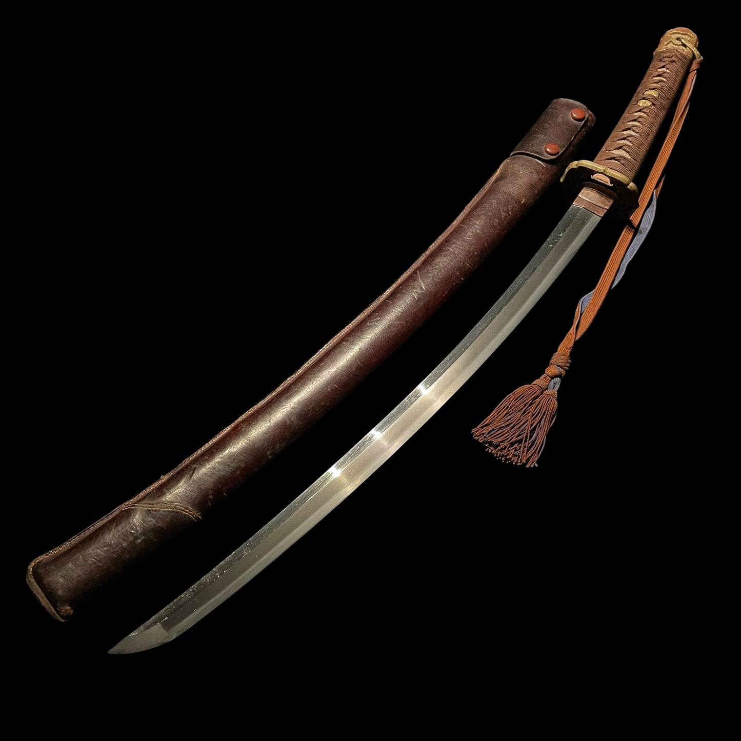 Short GUNTO 短寸軍刀 with Tassel, 大反り Oozori, WW2 Japanese Army Officer Sword