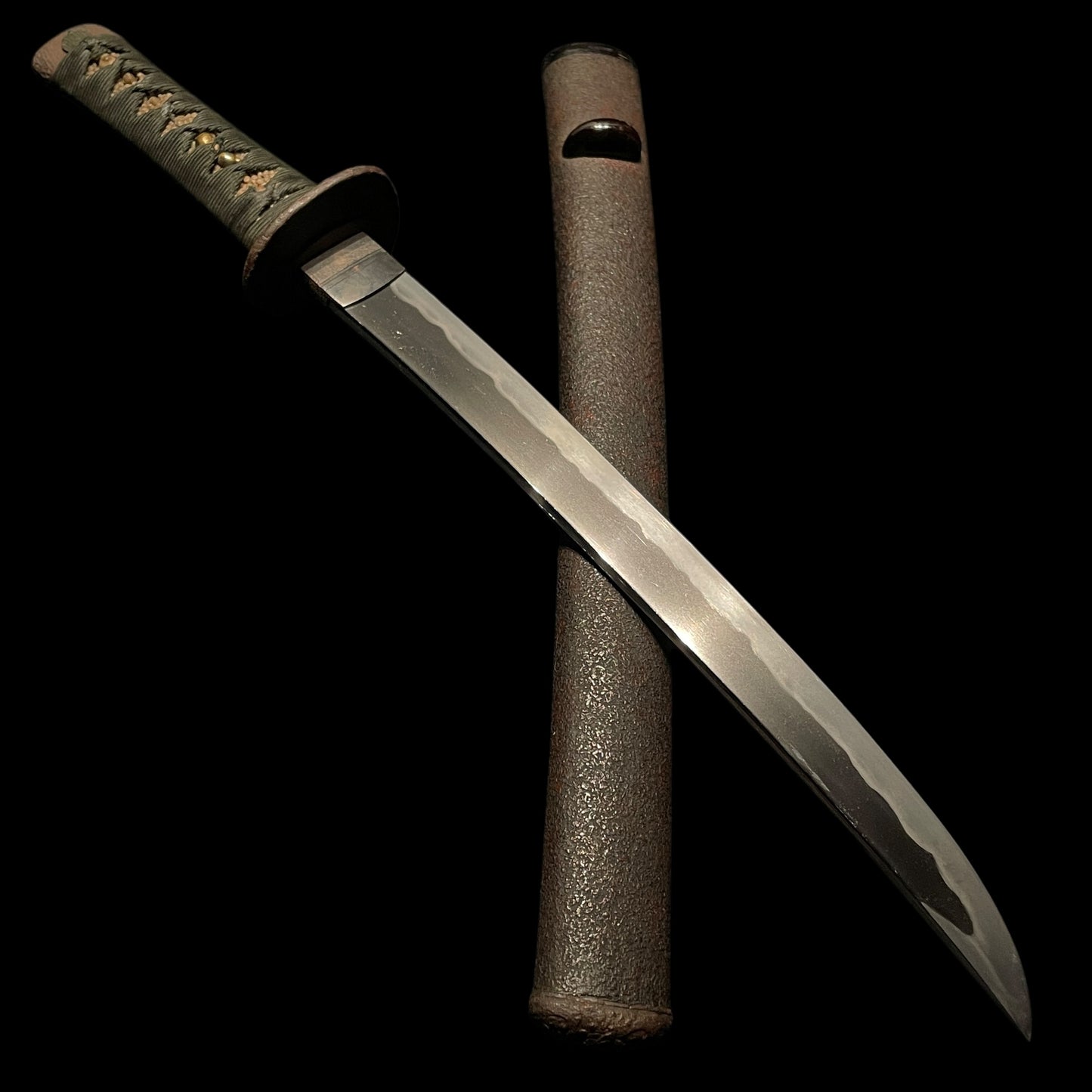 Sunnnobi-TANTO 寸延短刀, Puppy Tsuba and Tiger Kozuka, Late Edo period mumei