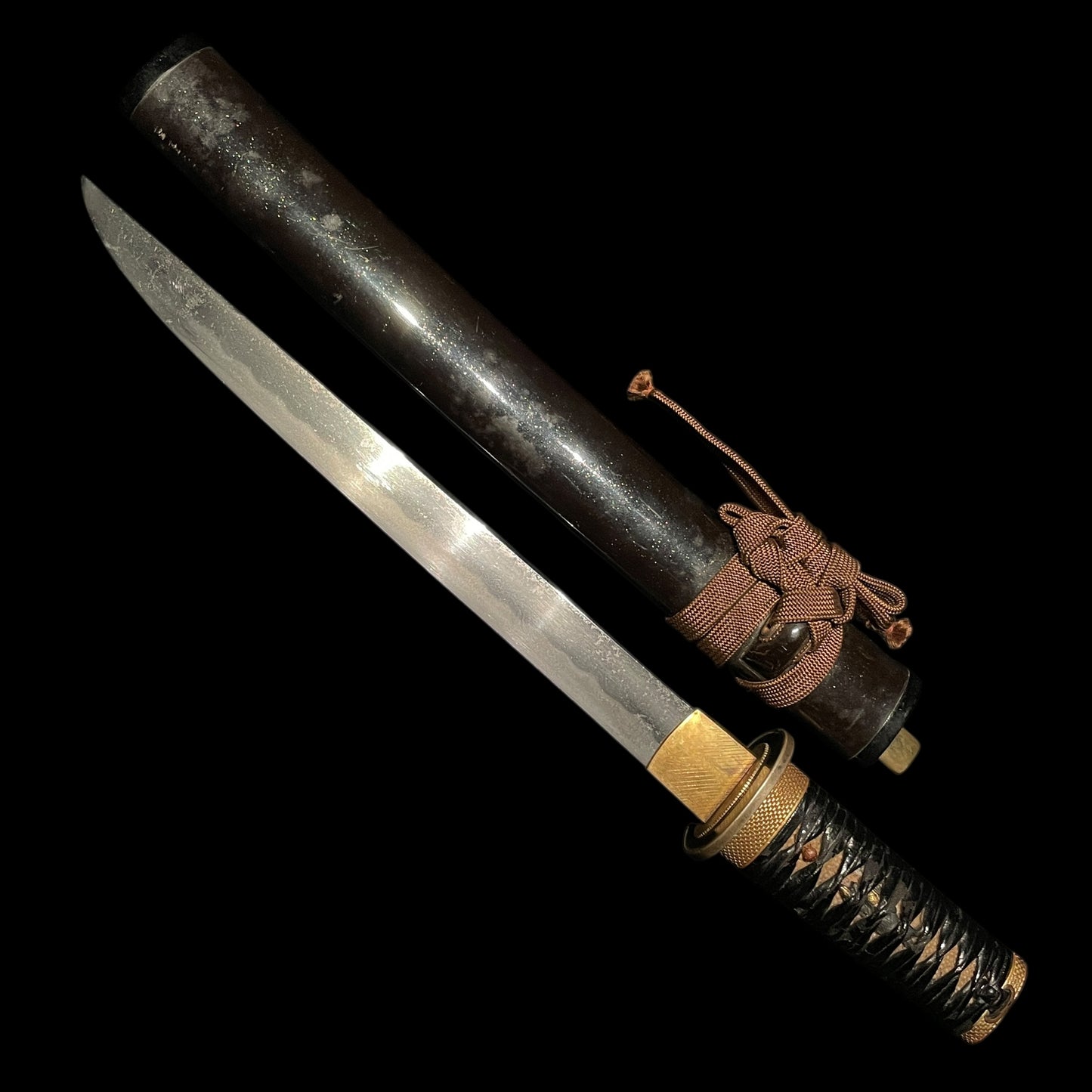 Ajiro 網代 Golden Fuchikashira TANTO, wit Kozuka, Boar Menuki, Edo period mumei