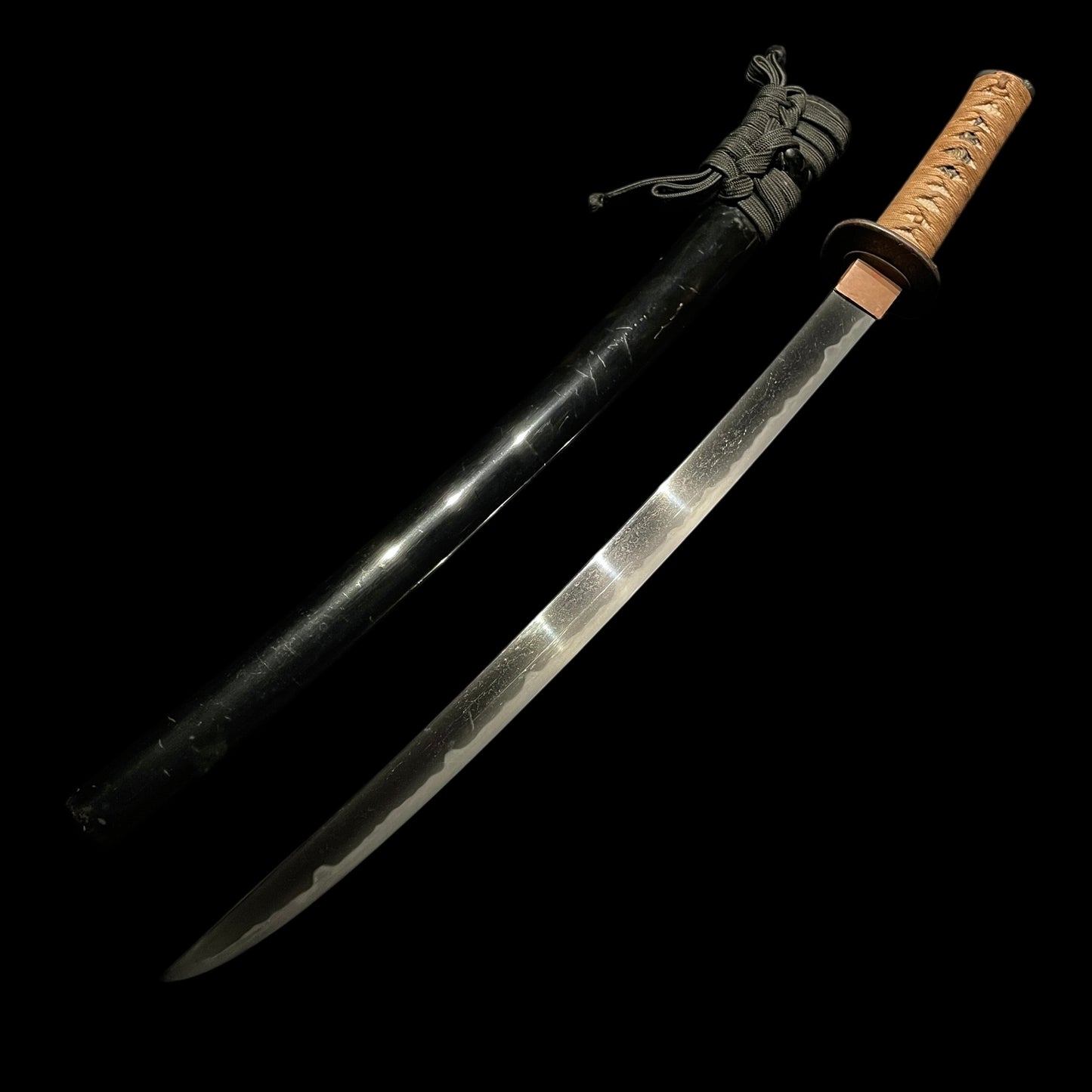 Long Hirazukuri Wakizashi, Kanemoto 兼元 signed, Dragon Fittings with Shirasaya