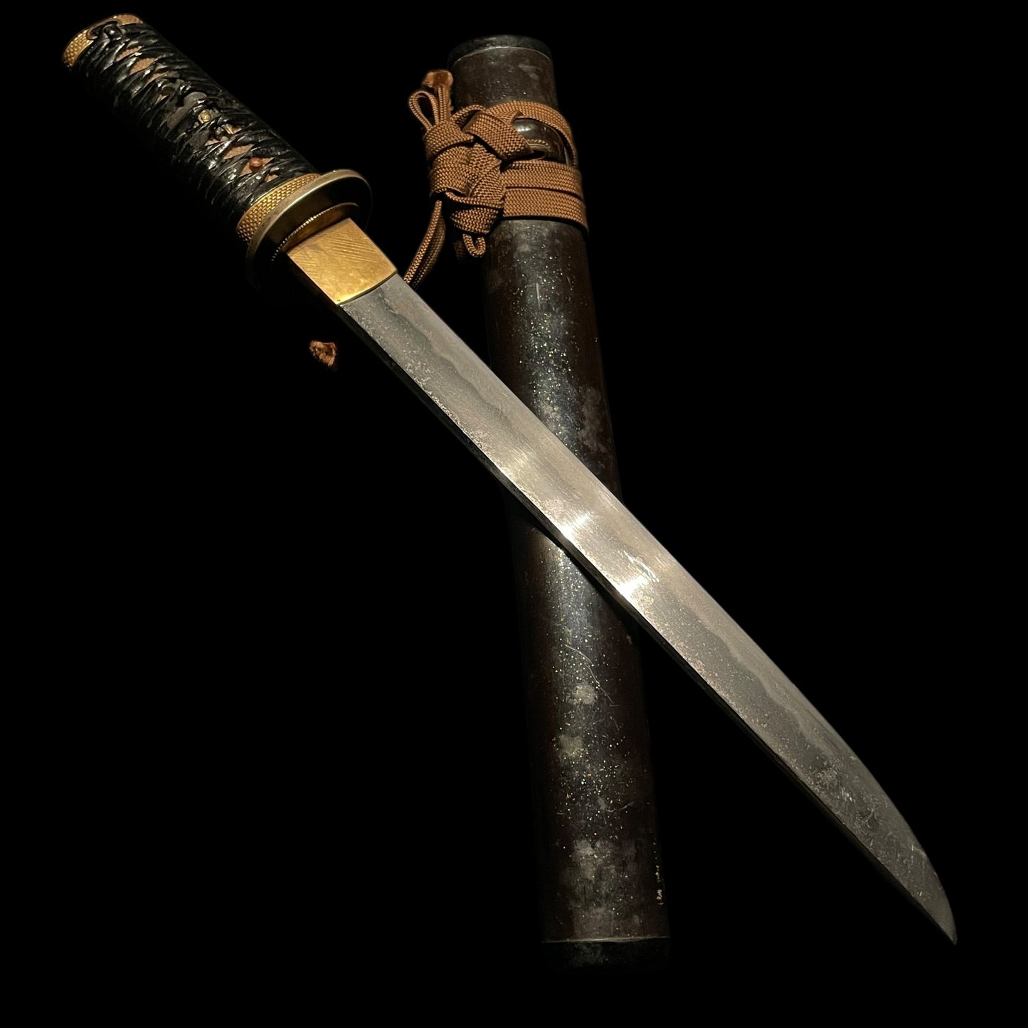 Ajiro 網代 Golden Fuchikashira TANTO, wit Kozuka, Boar Menuki, Edo period mumei