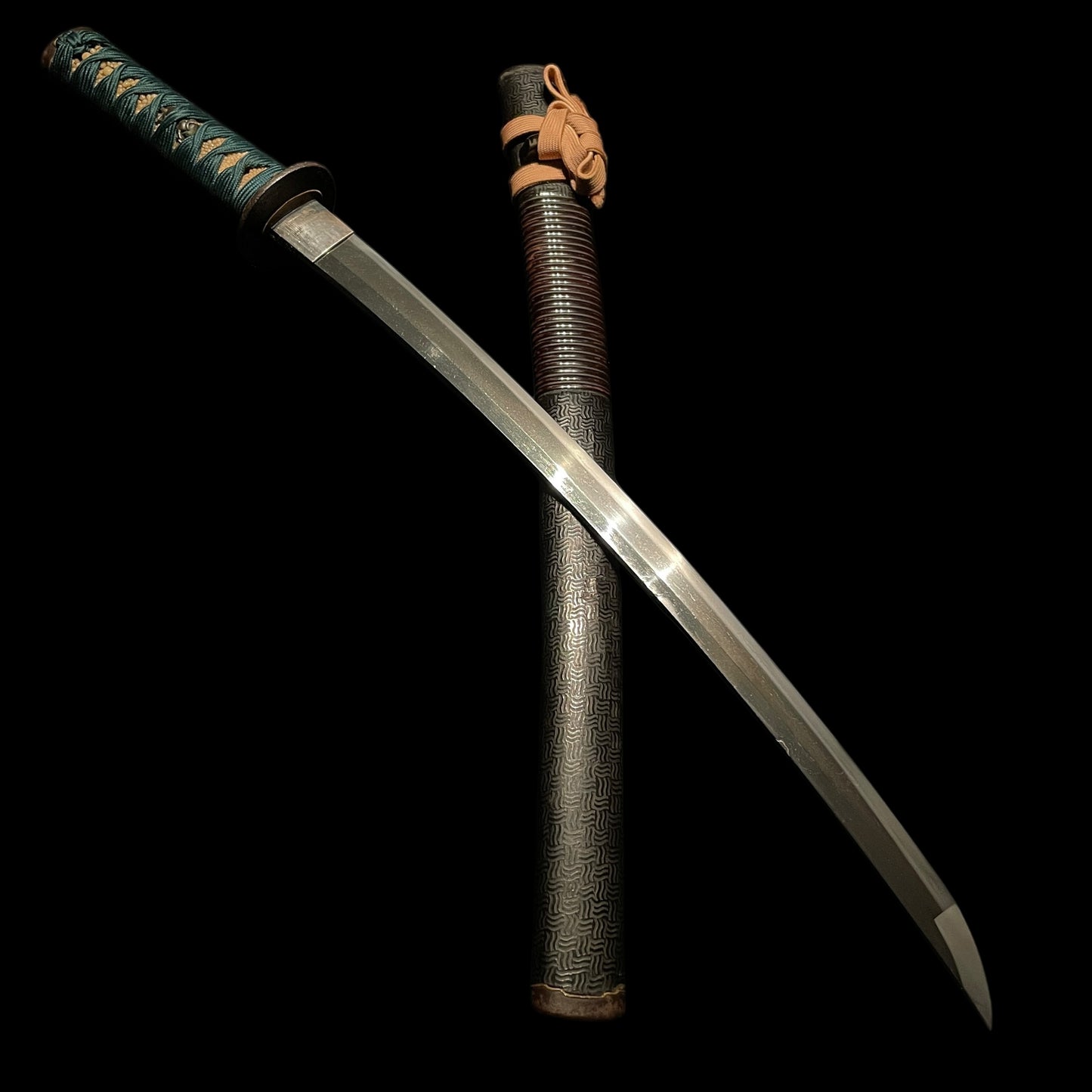 Bishuosafune Yukimitsu 備州長船行光 signed WAKIZASHI,Buffalo Menuki and Gourd Tsuba