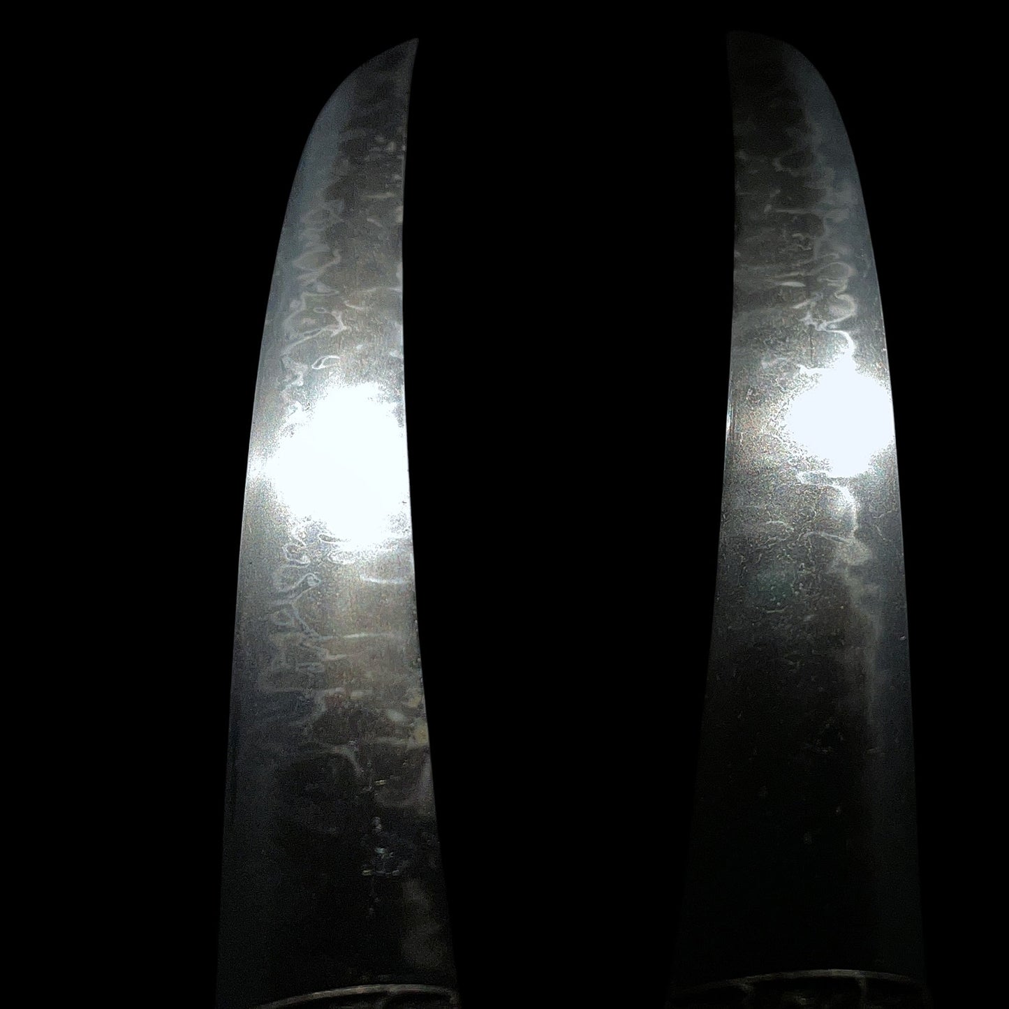 HITATSURA 皆焼 Wakizashi, Dragonfly Tsuba, Family crest Scabbard, Muromachi period mumei