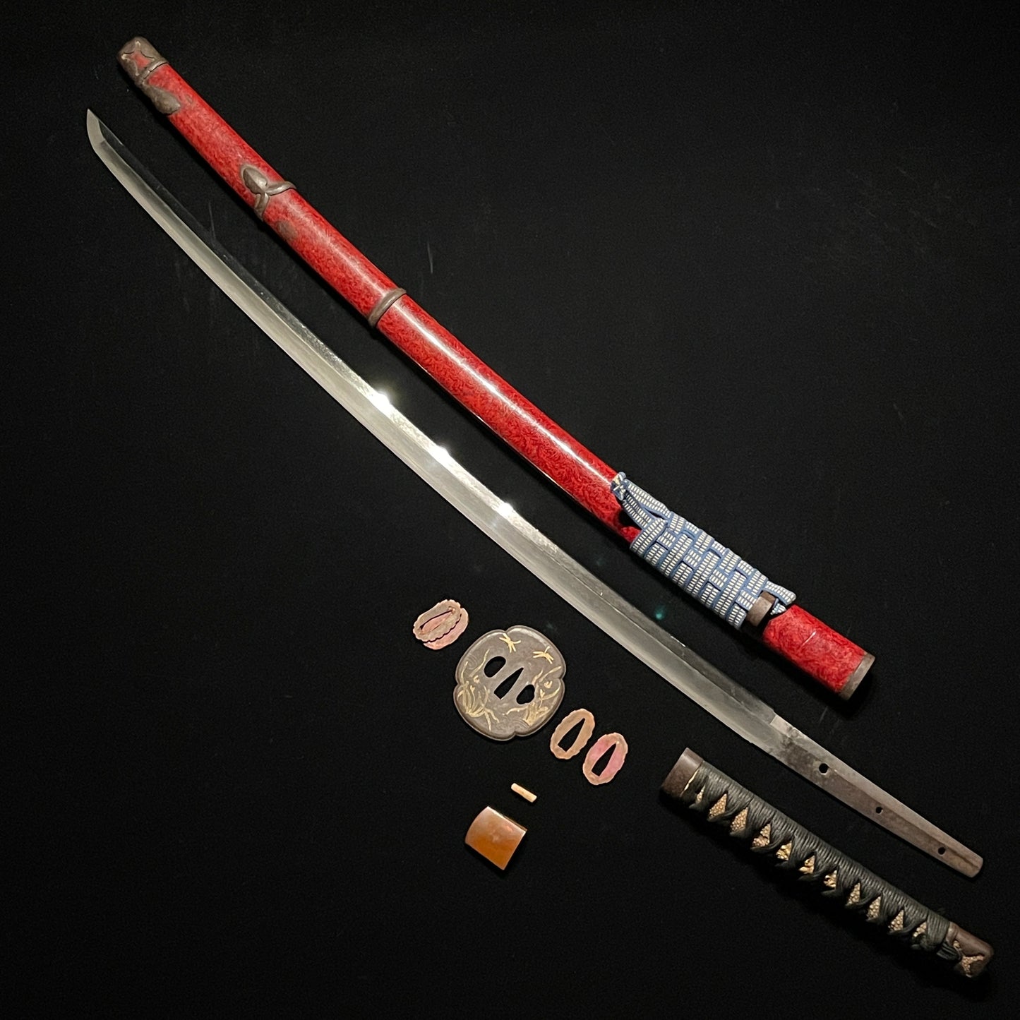 Daishō 大小, Red Handachi Koshirae 朱鞘半太刀拵え, KATANA and WAKIZASHI