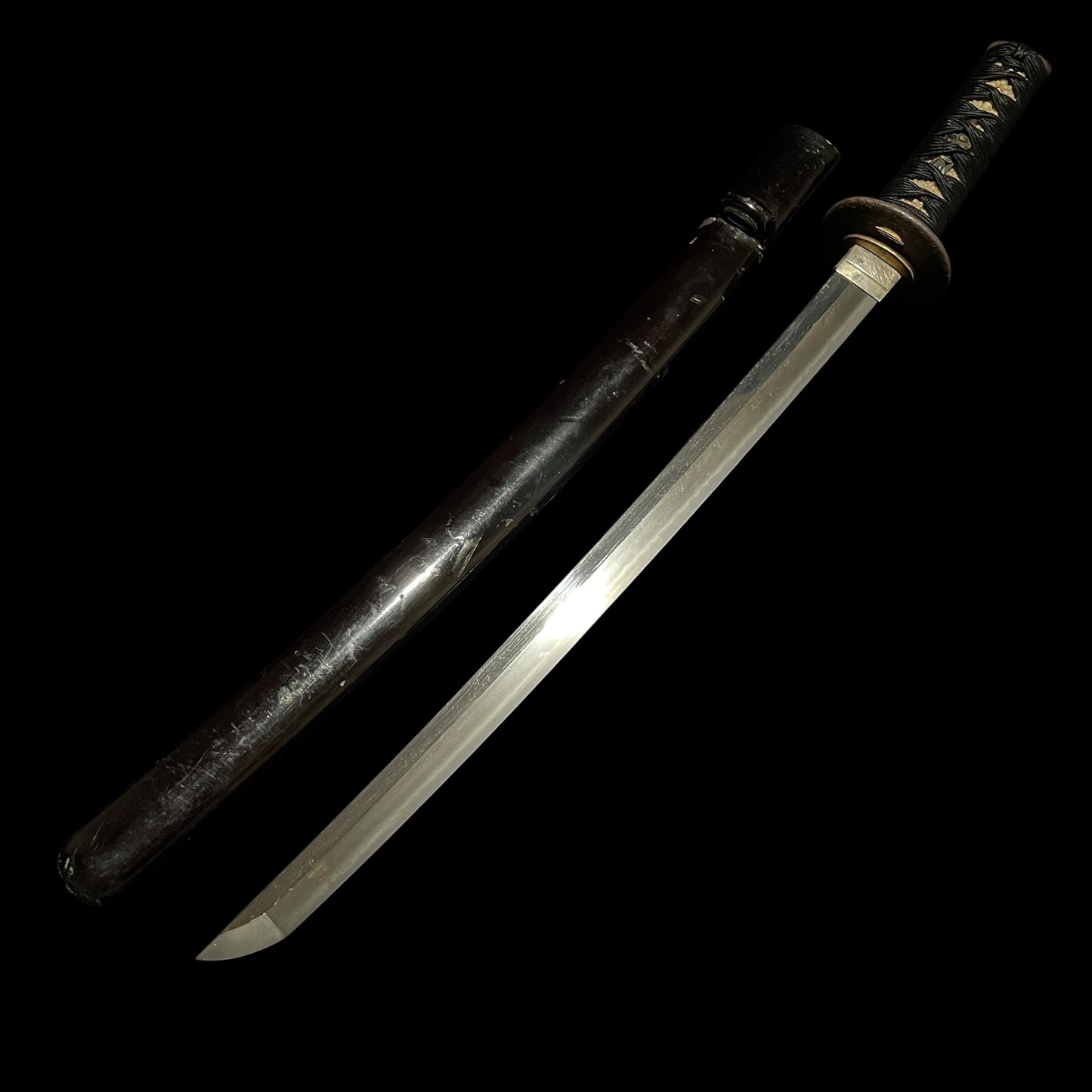 Short Black Wakizashi, Dragon Kashira, Edo period mumei