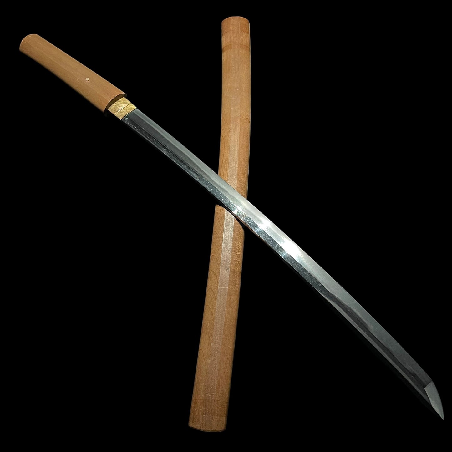 Muneyaki 棟焼 Long Wakizashi, Hizenkokuju Mutsunokami Tadayoshi 肥前国住陸奥守忠吉 signed