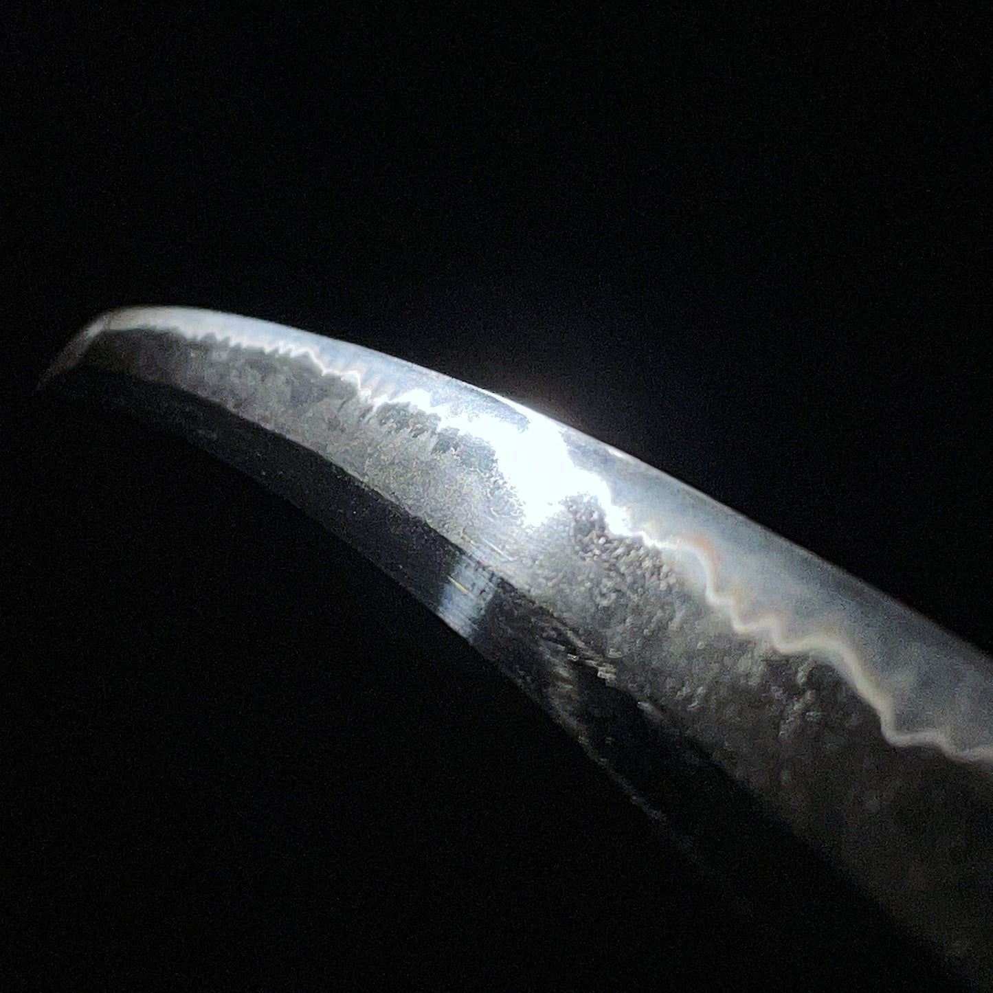 Mino Style Fuchikashira Long Wakizashi, Tadatsugu 忠次 signed Tsuba, Edo peiord mumei