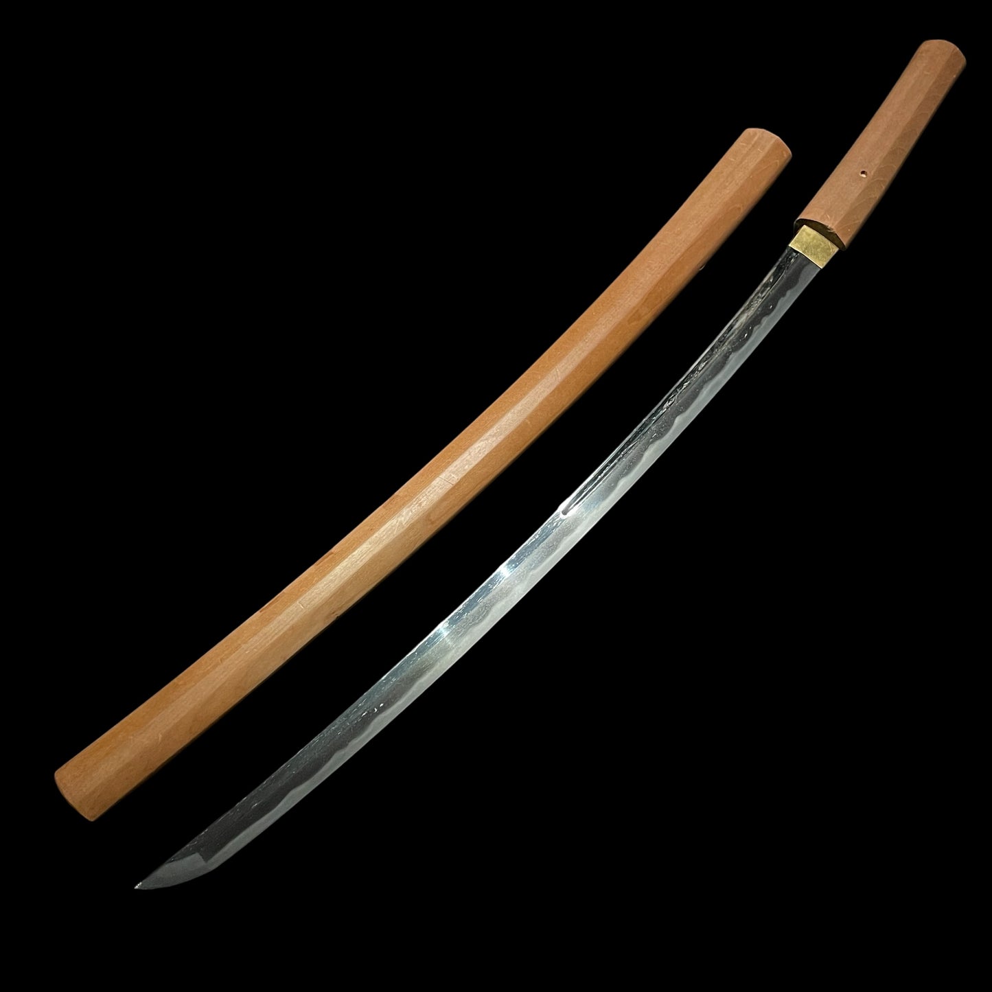 Sekiju Kanemoto 関住兼元 signed, Long Wakizashi, KOTO Muromachi period