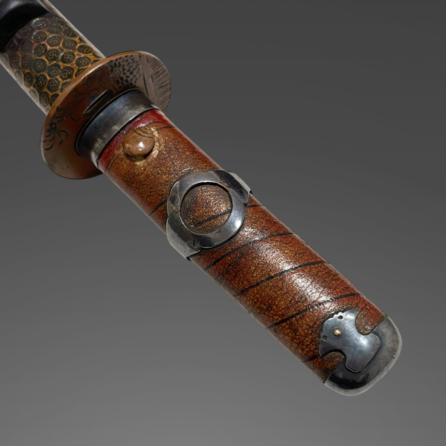 Kawari-Koshirae 変わり拵 Wakizashi, Silver and Copper Fittings, with Kozuka