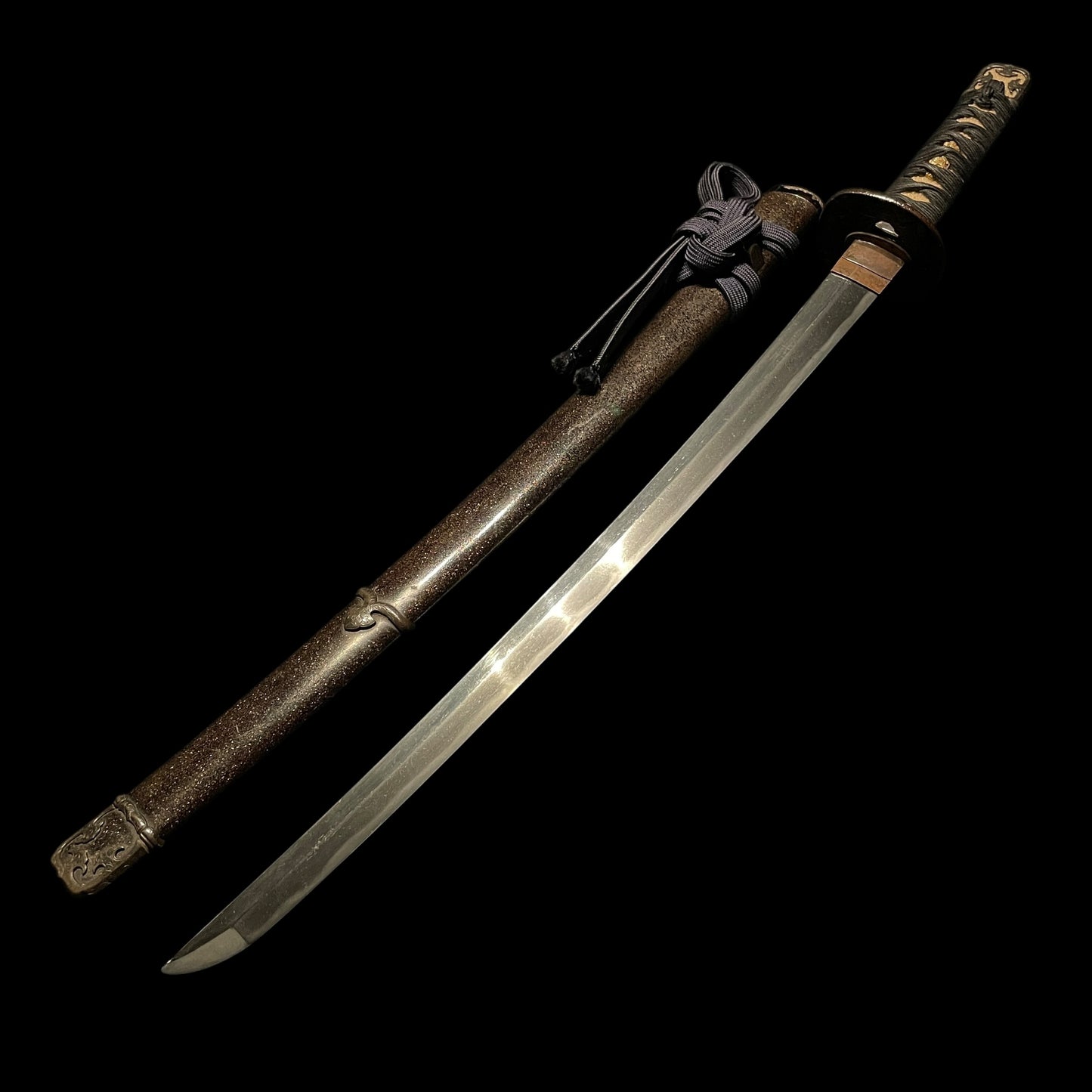 Ichiryu Tomoyoshi 一柳友善 signed Fuchi, Handachi-Koshirae 半太刀拵 Wakizashi, Edo period mumei
