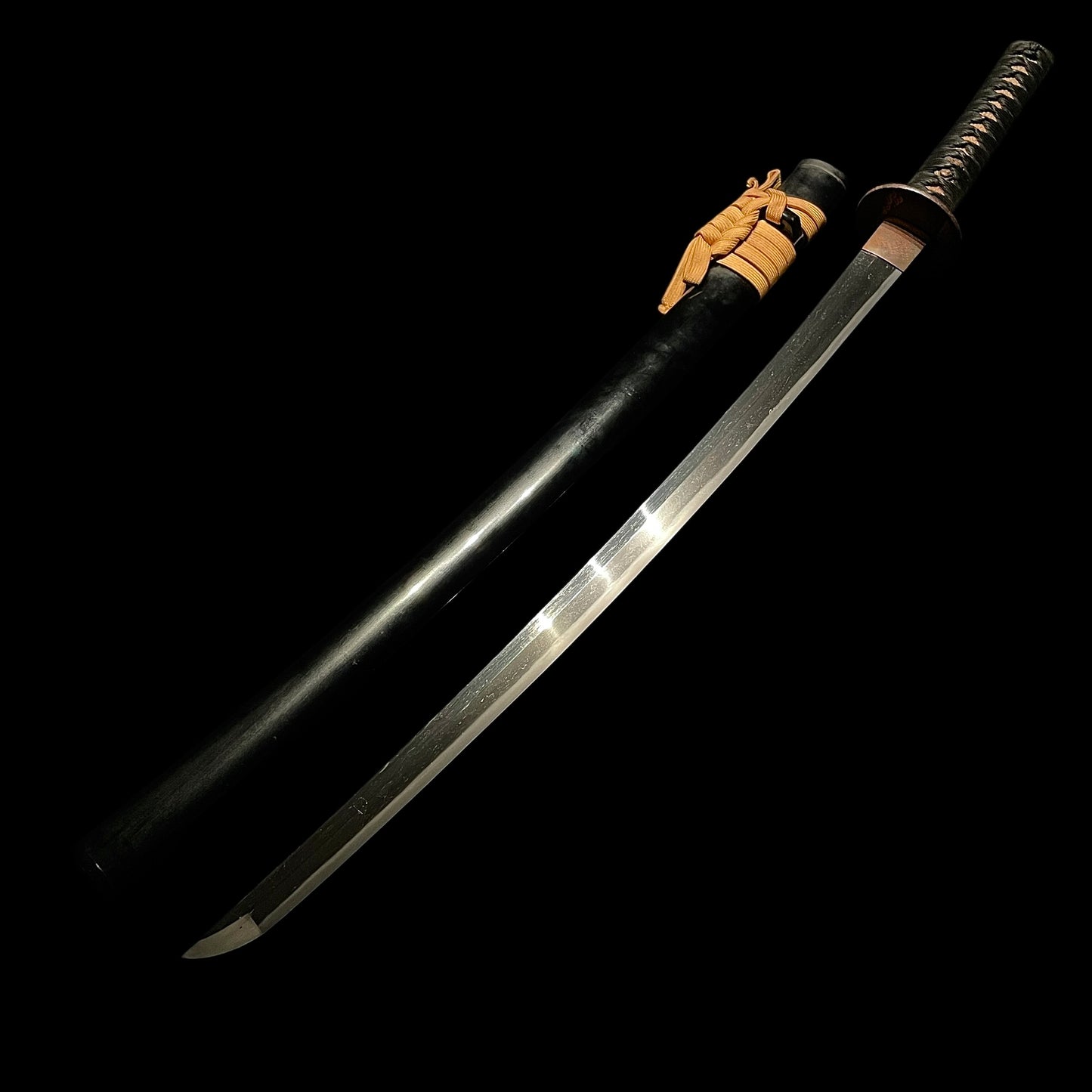 Long Wakizashi with Shakudo Bird Fuchikashira and Gold inaly Tsuba, Edo period mumei