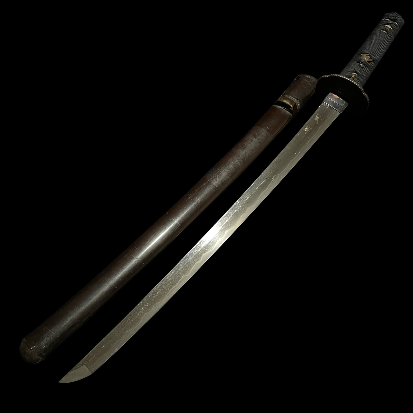 Short Wakizashi, Amidayasuri Tsuba, Edo period mumei