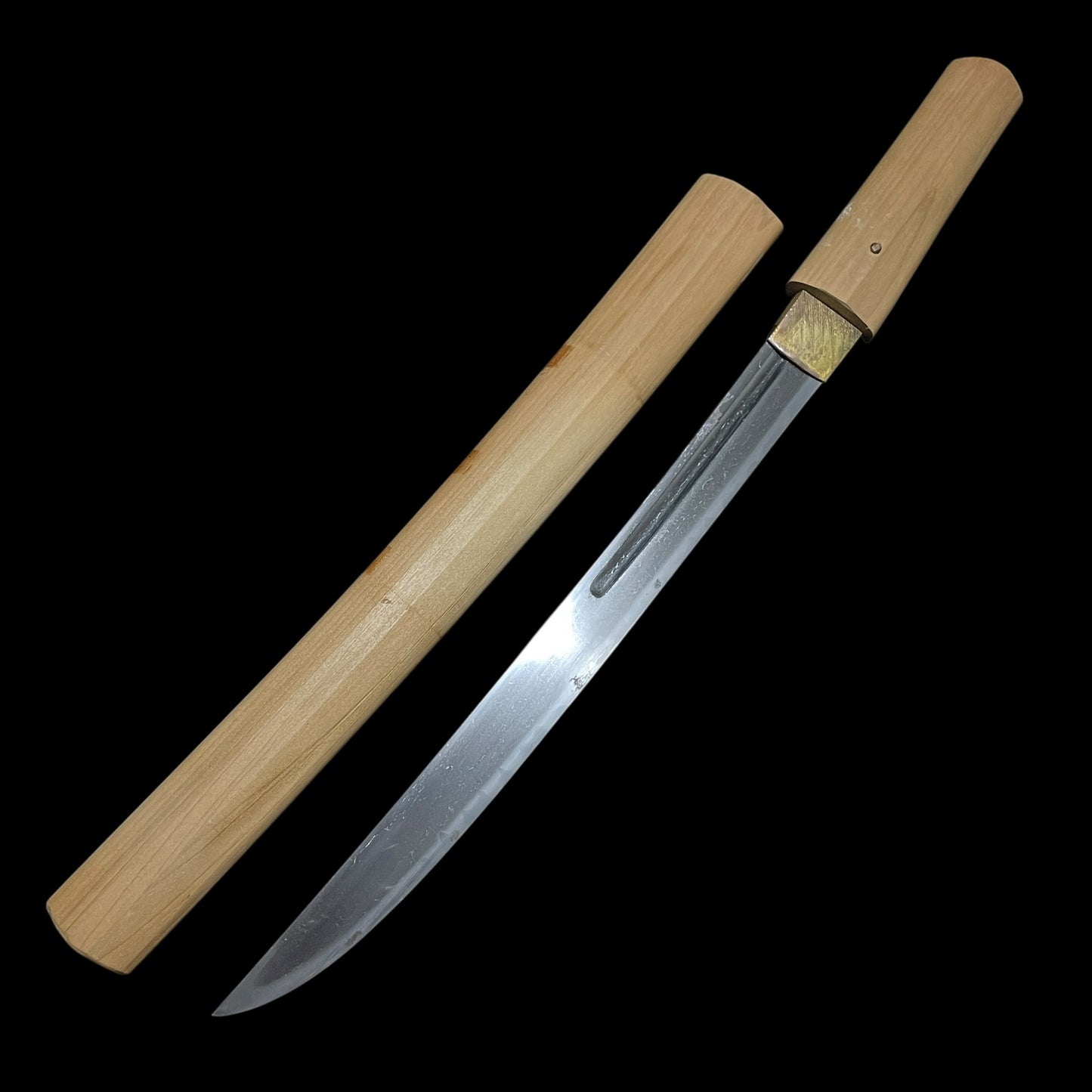 Kagemitsu 景光 signed TANTO, Muromachi period