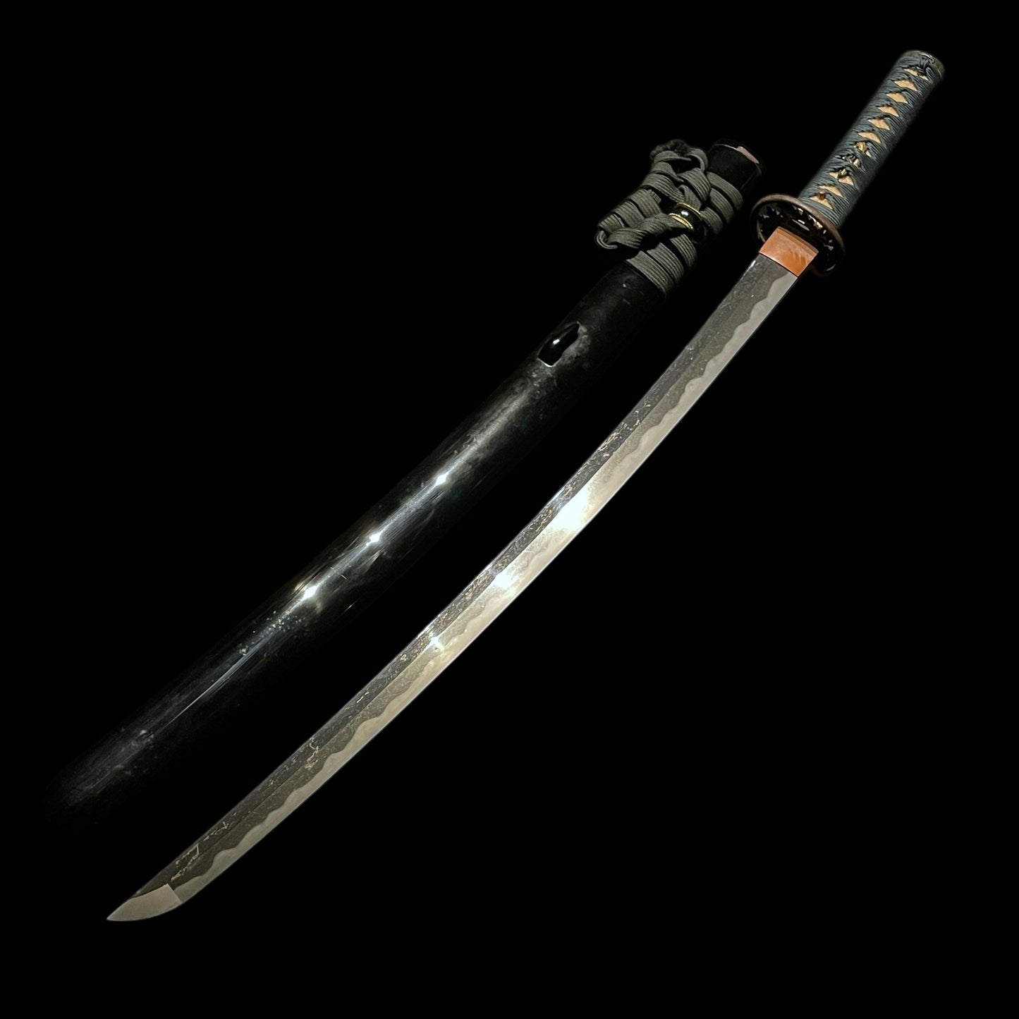 Kanemoto 兼元 signed Long WAKIZASHI, Boar Fuchikashira, Edo period