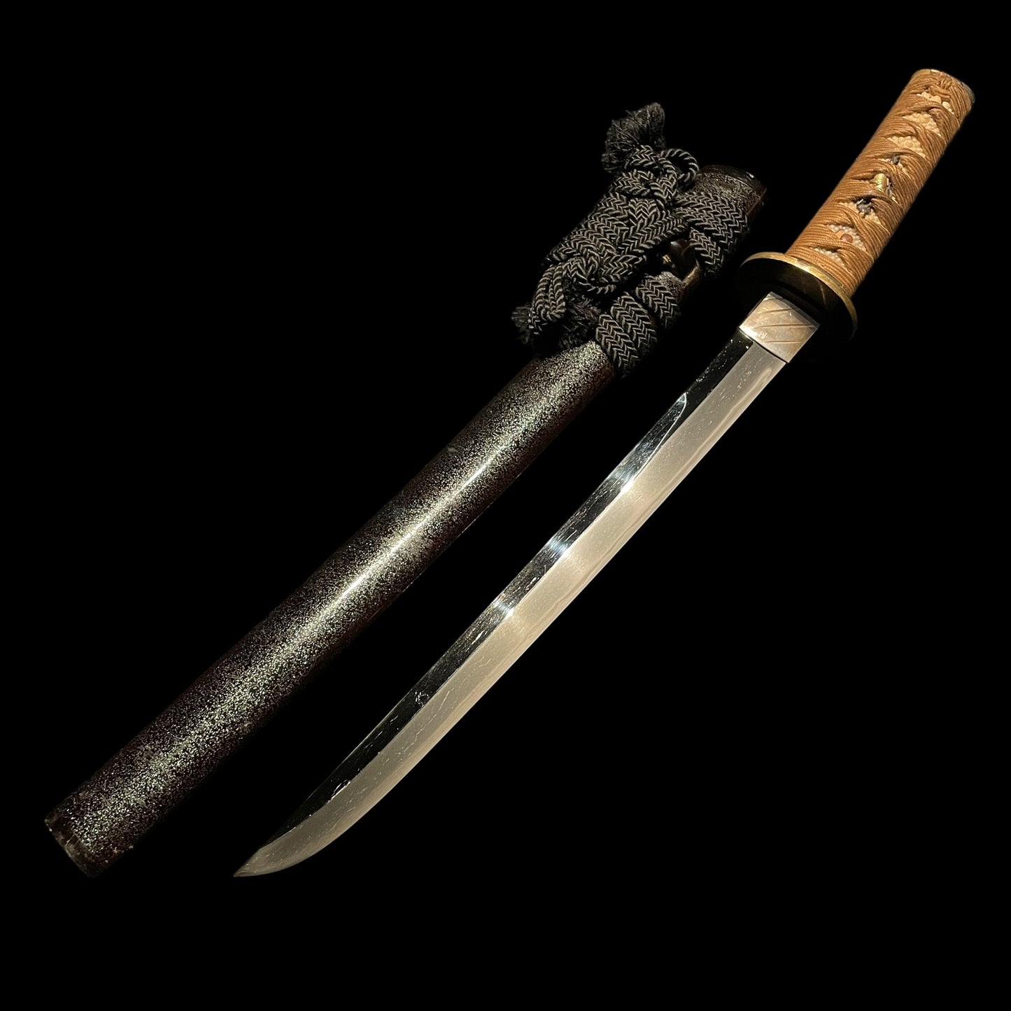 Kanmuriotoshi 冠落とし Wakizashi, Deer Tsuba, Edo period mumei