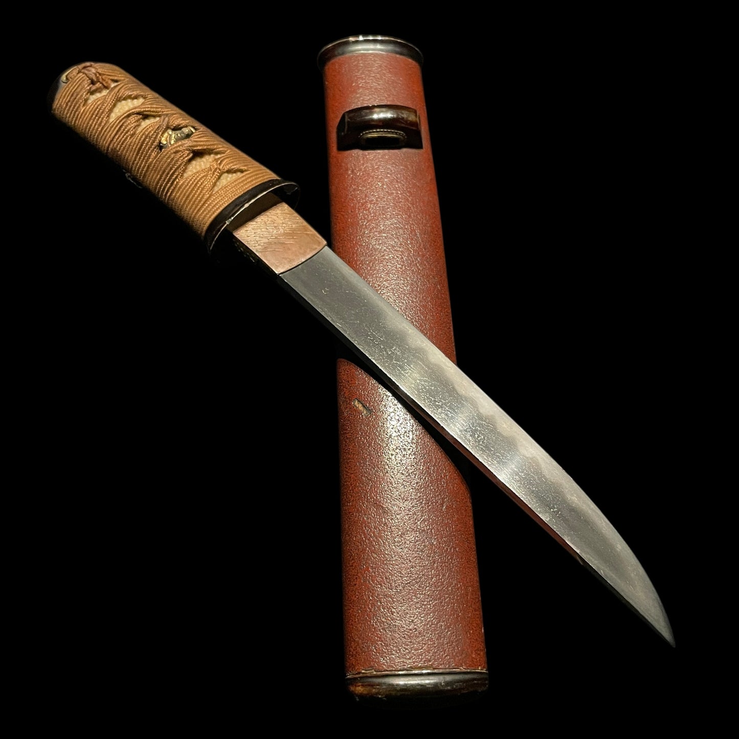 Red Kaiken Pocket Tanto, 懐剣短刀, with Brass Kozuka, Edo period mumei