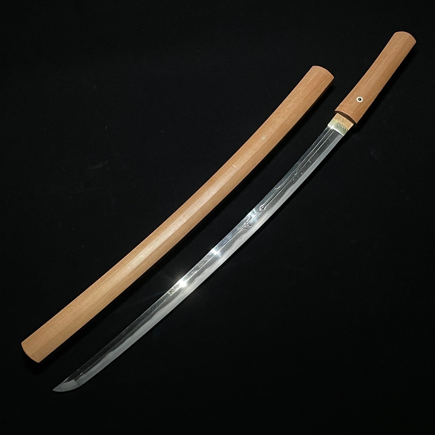 Suken Bonji HORIMONO, Long Wakizashi, Doi Shinryo, Edo period