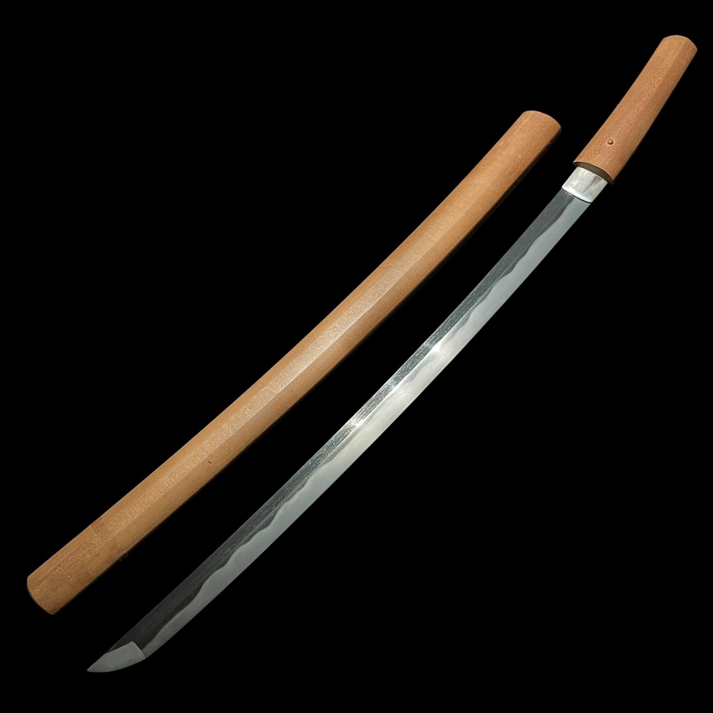 Wide Hamon Long Wakizashi, Edo period mumei, Nagasa 542mm(21.34in)