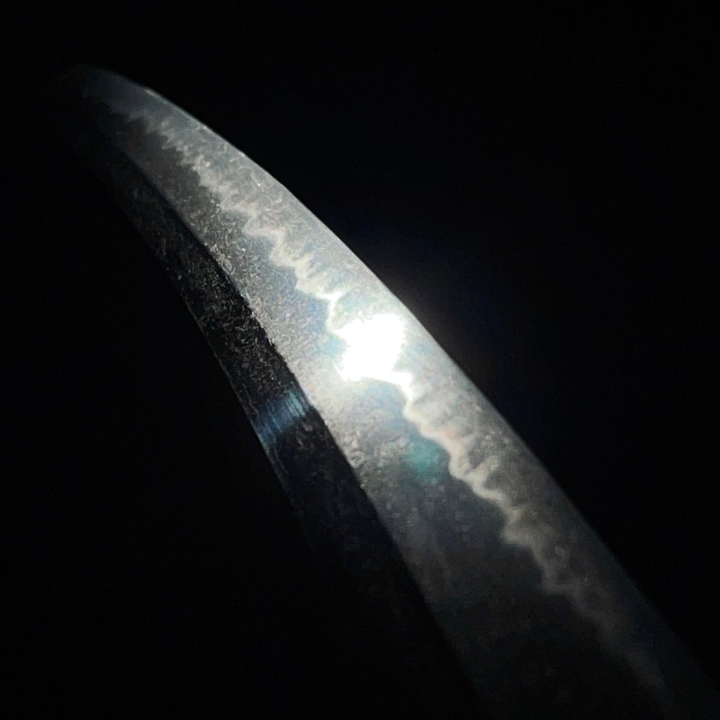 Kawachinokami Kunisuke 河内守藤原国助 signed Long WAKIZASHI in Kurosaya, Edo period