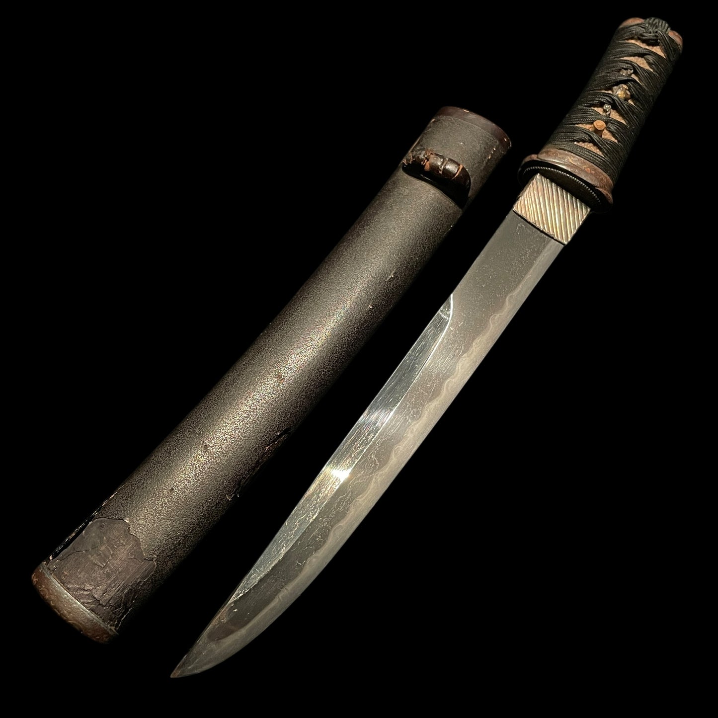 UNOKUBI-ZUKURI TANTO 鵜首造短刀, Thick blade, Edo period mumei