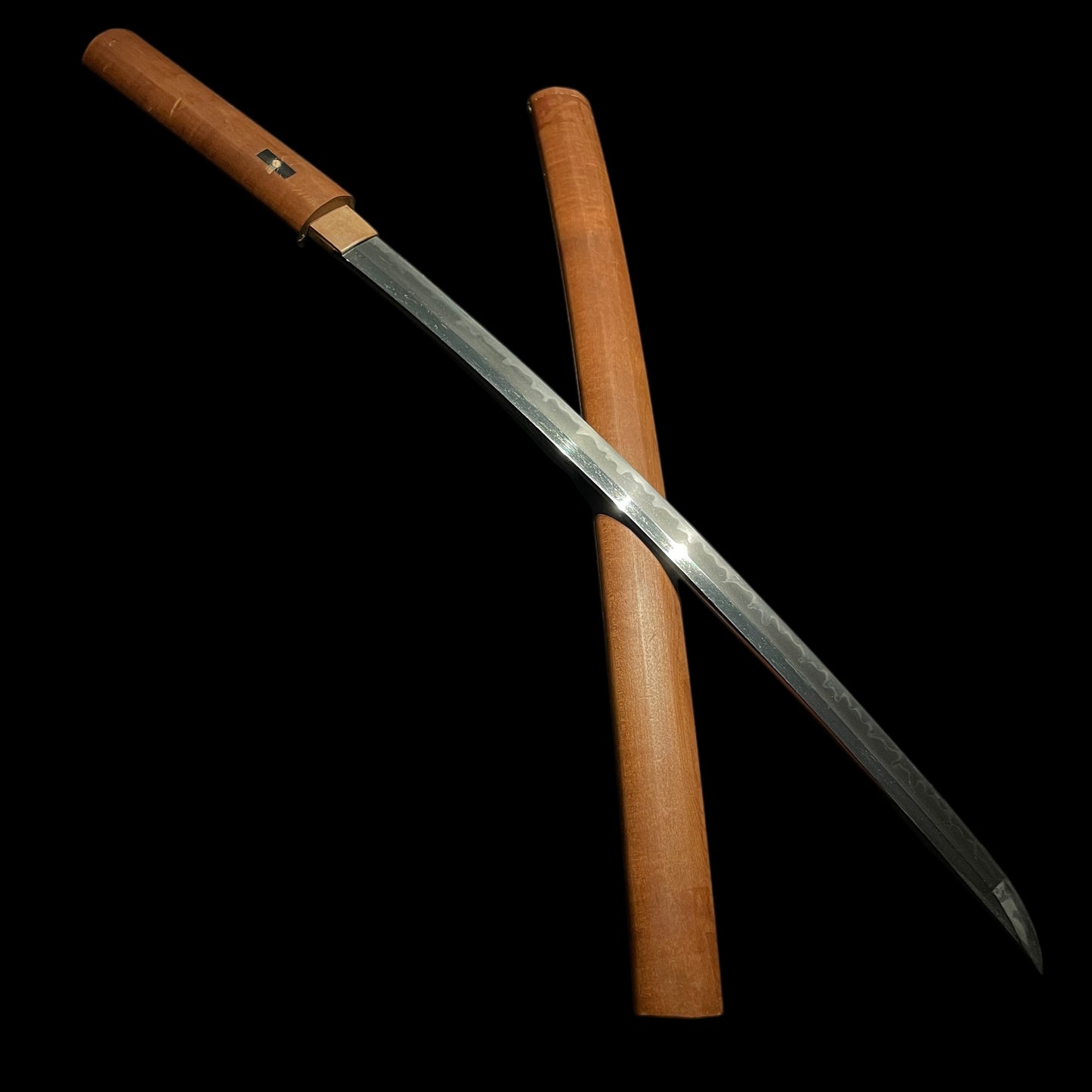 Amazing Hamon Long Wakizashi, Late Muromachi period