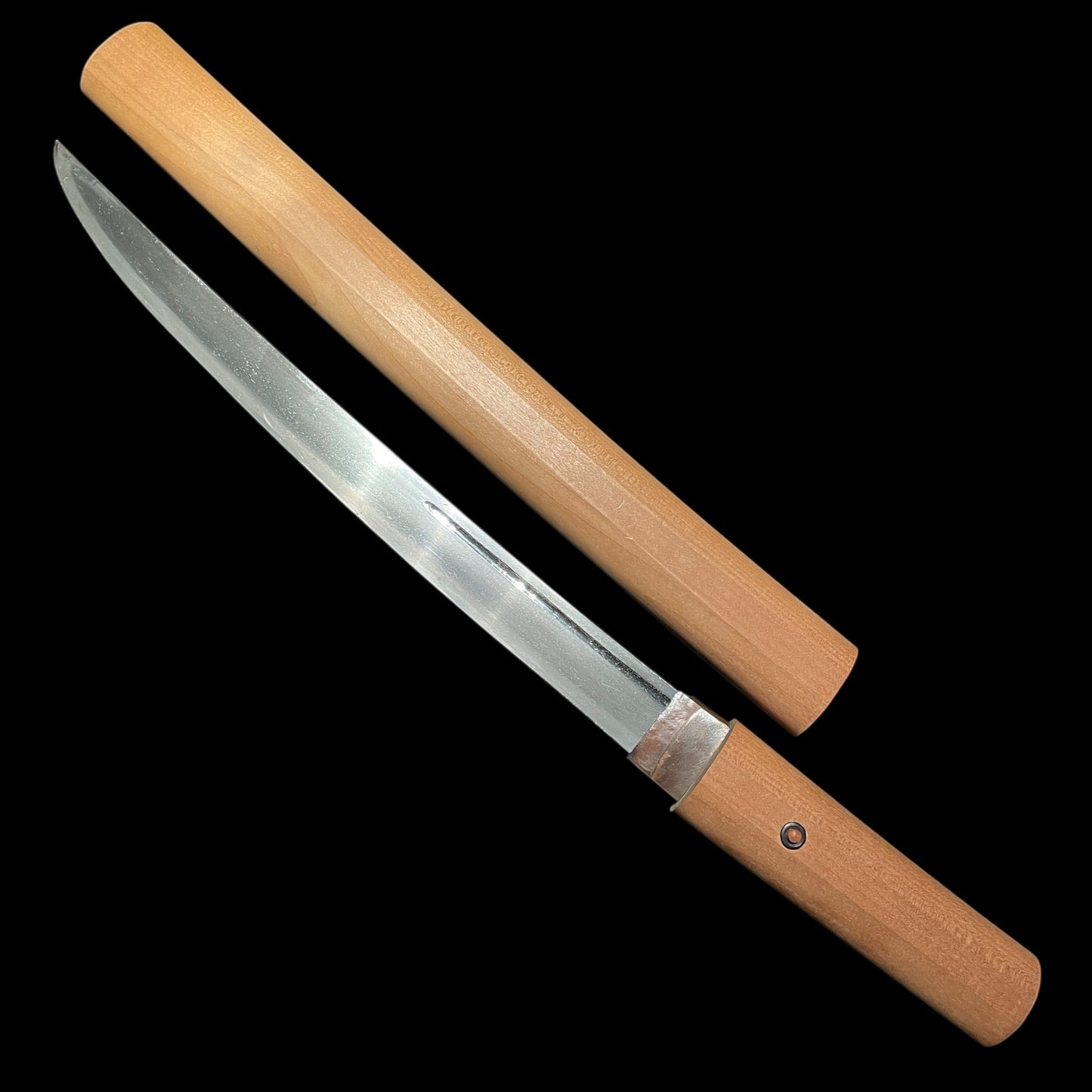 兼房 Kanefusa signed TANTO, Muromachi period